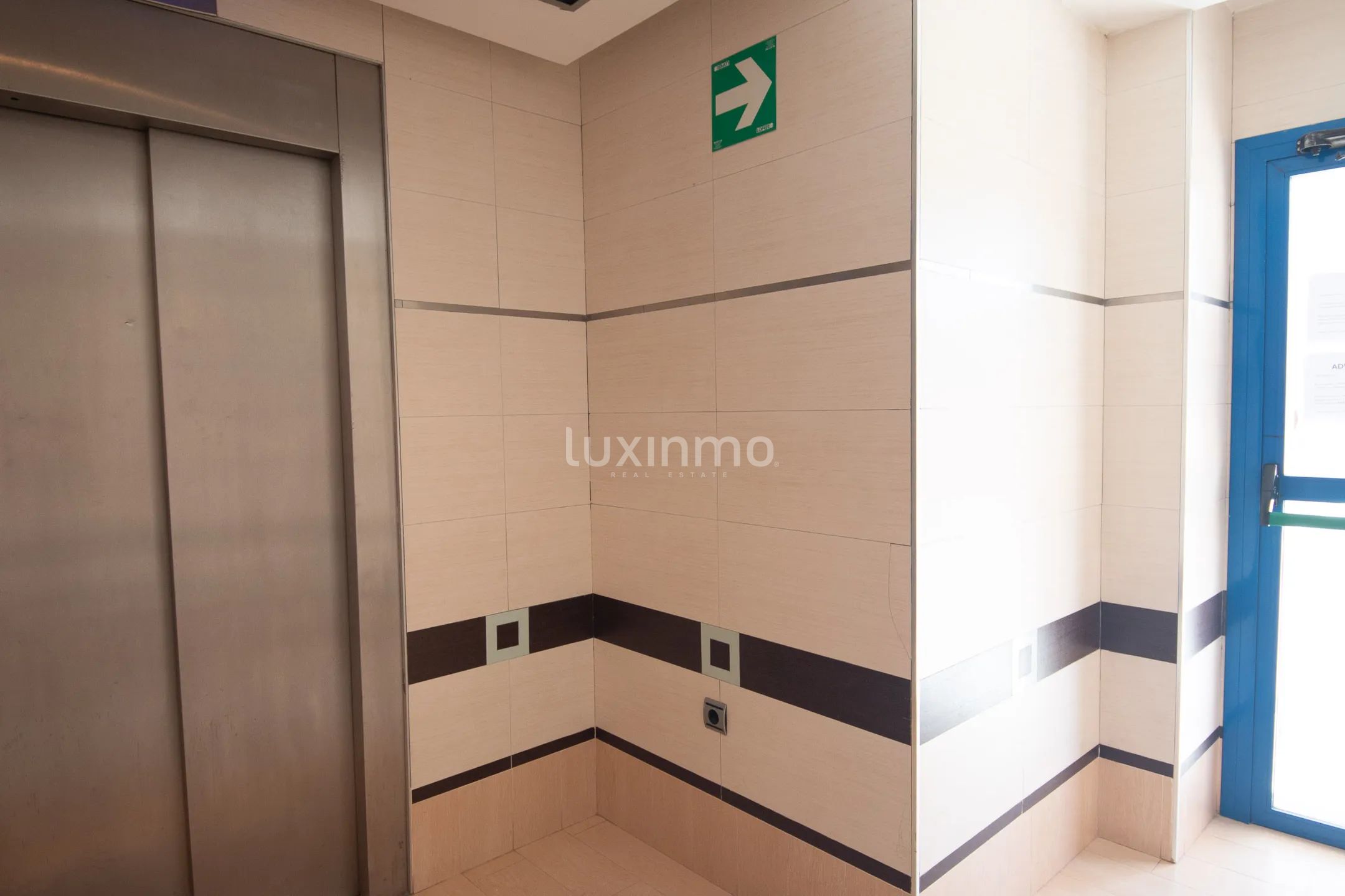 Luminoso piso mediterráneo con vistas al mar en el centro de Calpe — photo 26