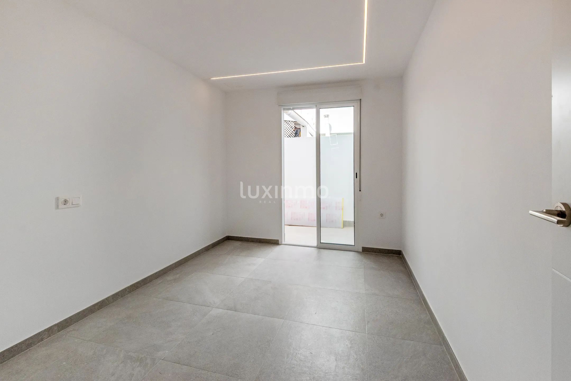Appartement moderne rénové de 3 chambres à coucher à Altea Pueblo — photo 9