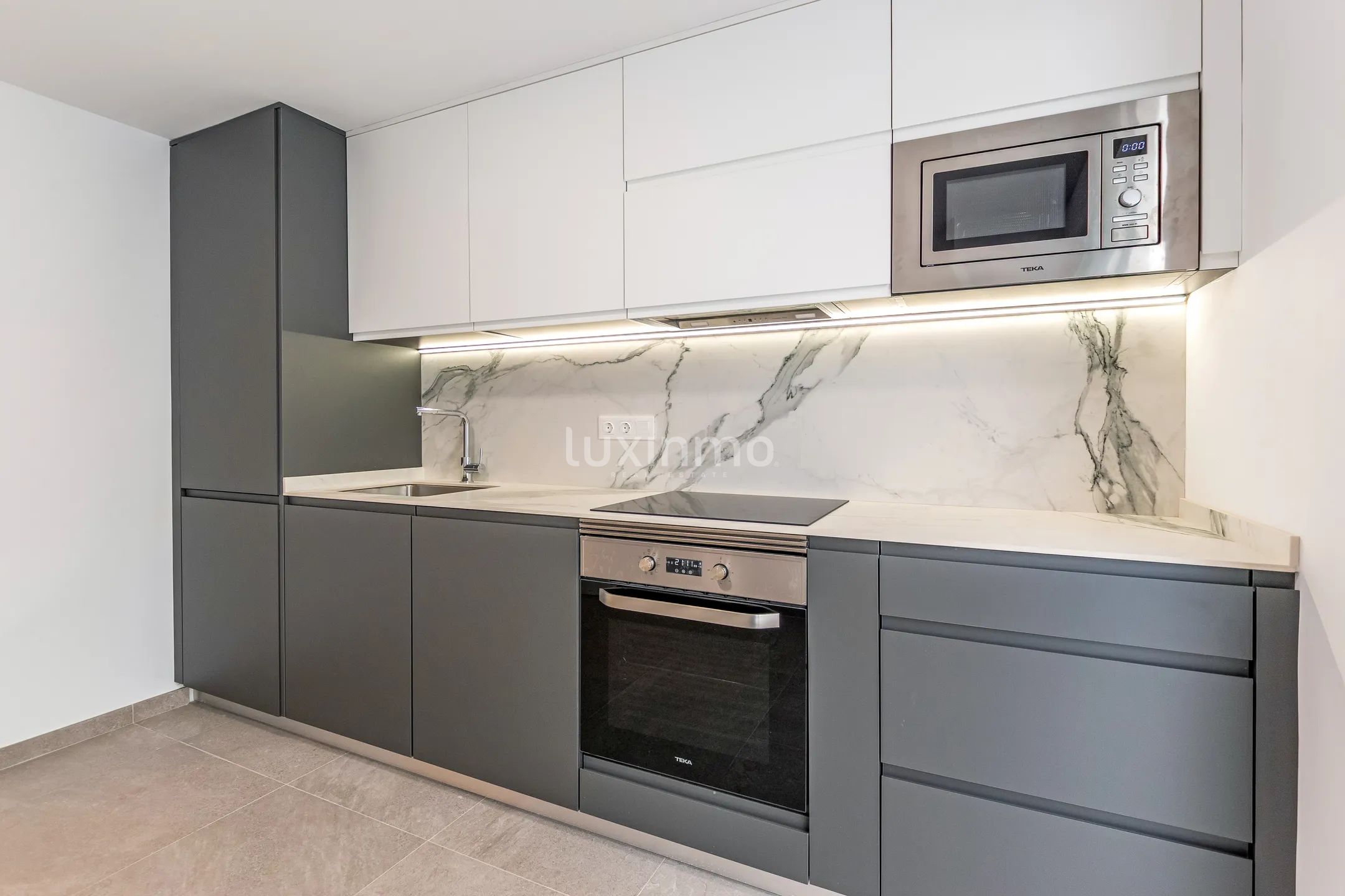 Appartement moderne rénové de 3 chambres à coucher à Altea Pueblo — photo 15