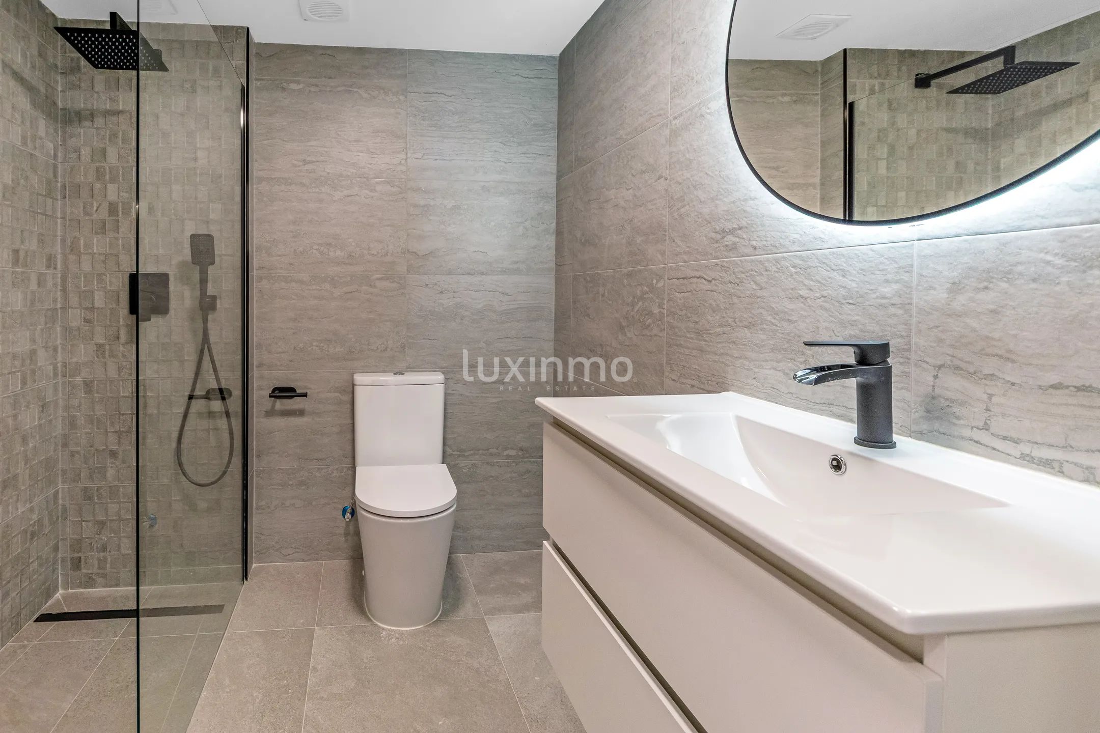 Appartement moderne rénové de 3 chambres à coucher à Altea Pueblo — photo 18