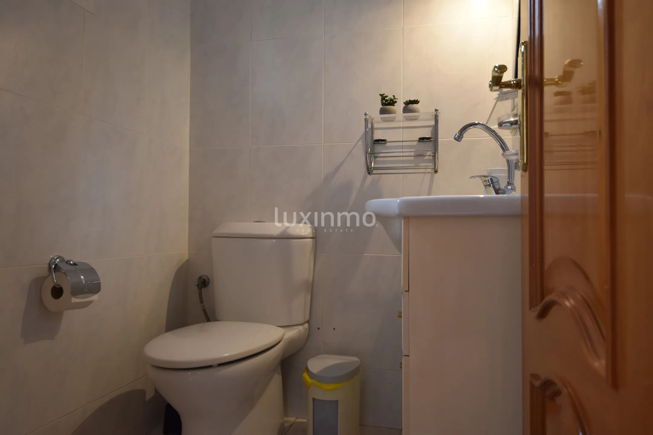 Villa mediterránea con piscina y casa de invitados, Benidorm — photo 33