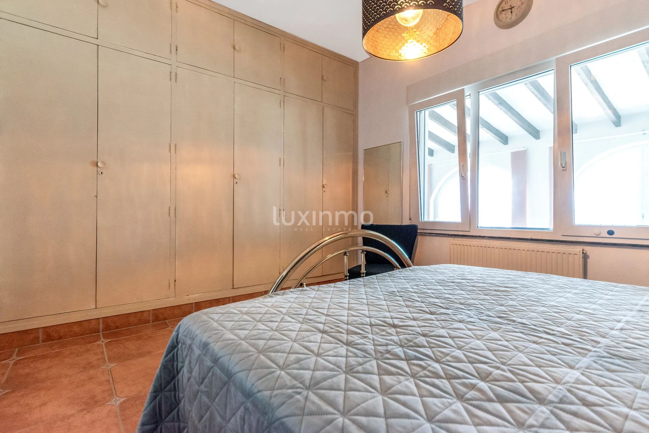 Villa mediterránea con piscina y casa de invitados, Benidorm — photo 23