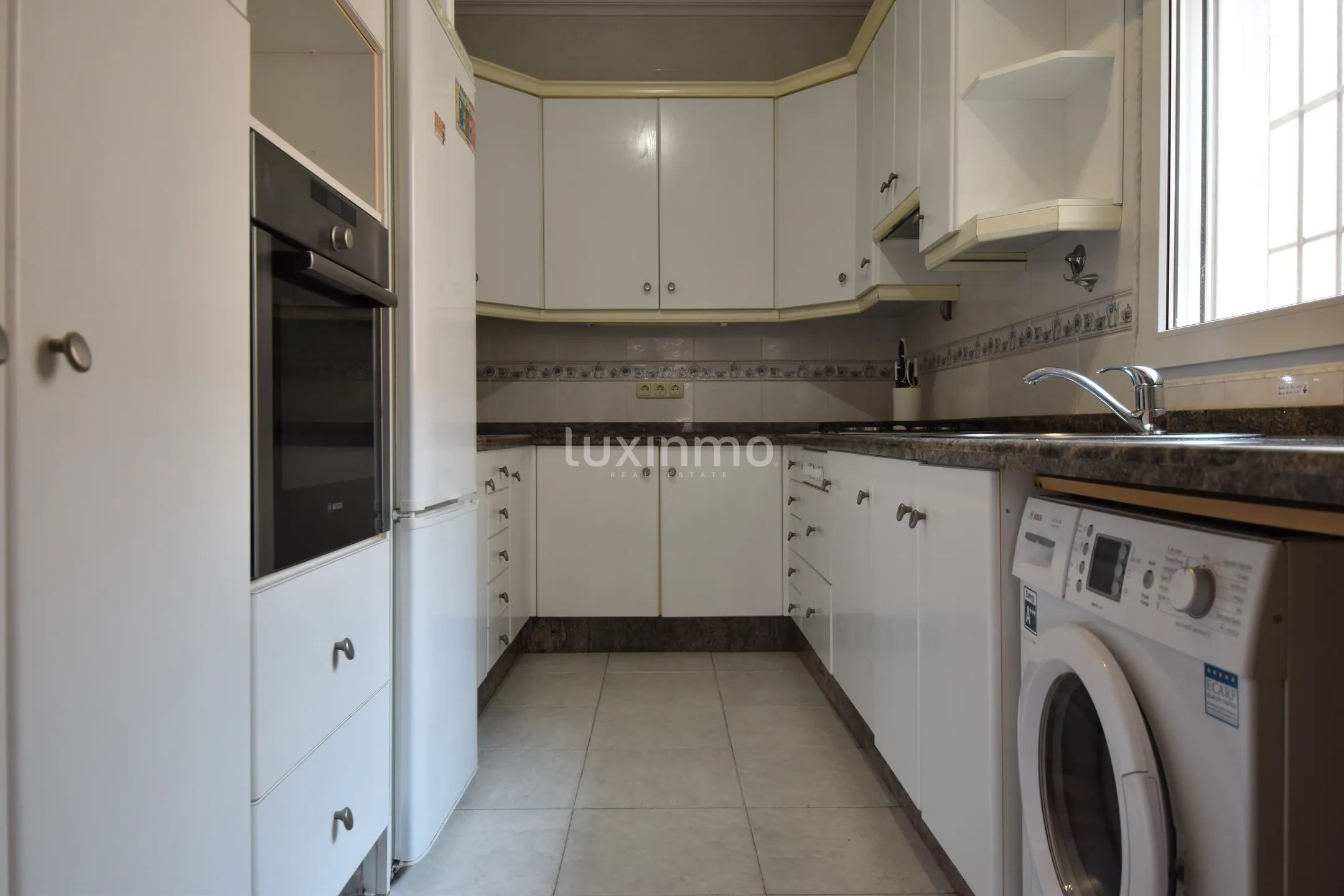 Villa mediterránea con piscina y casa de invitados, Benidorm — photo 30