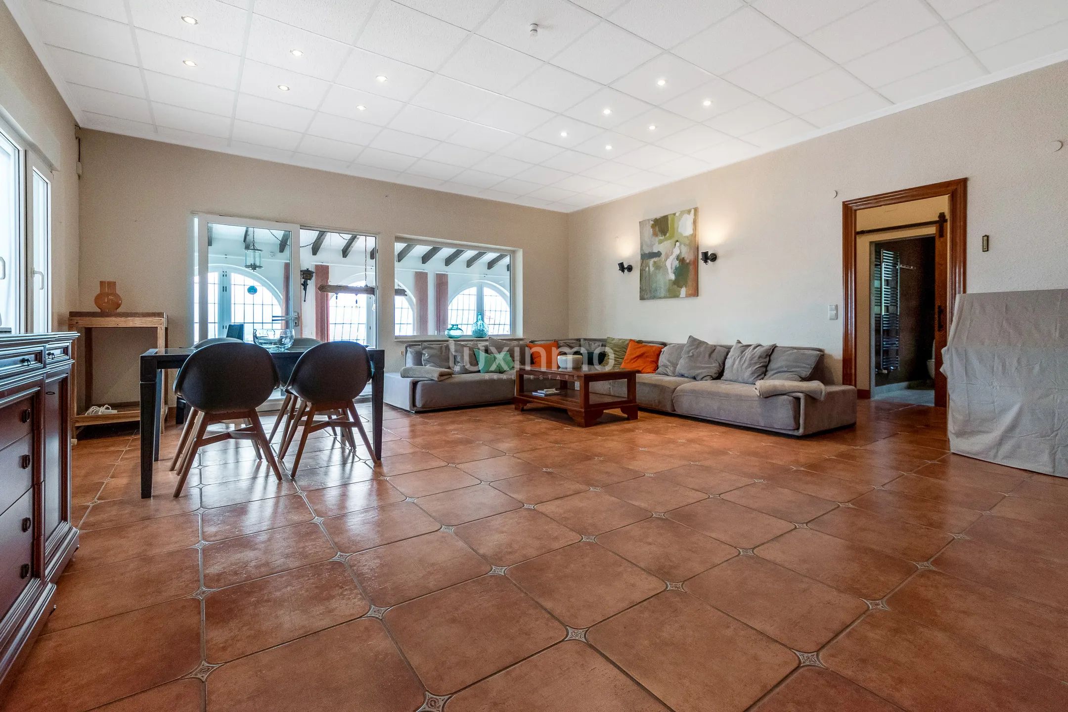 Mediterranean villa with pool and guest house, Benidorm — photo 16