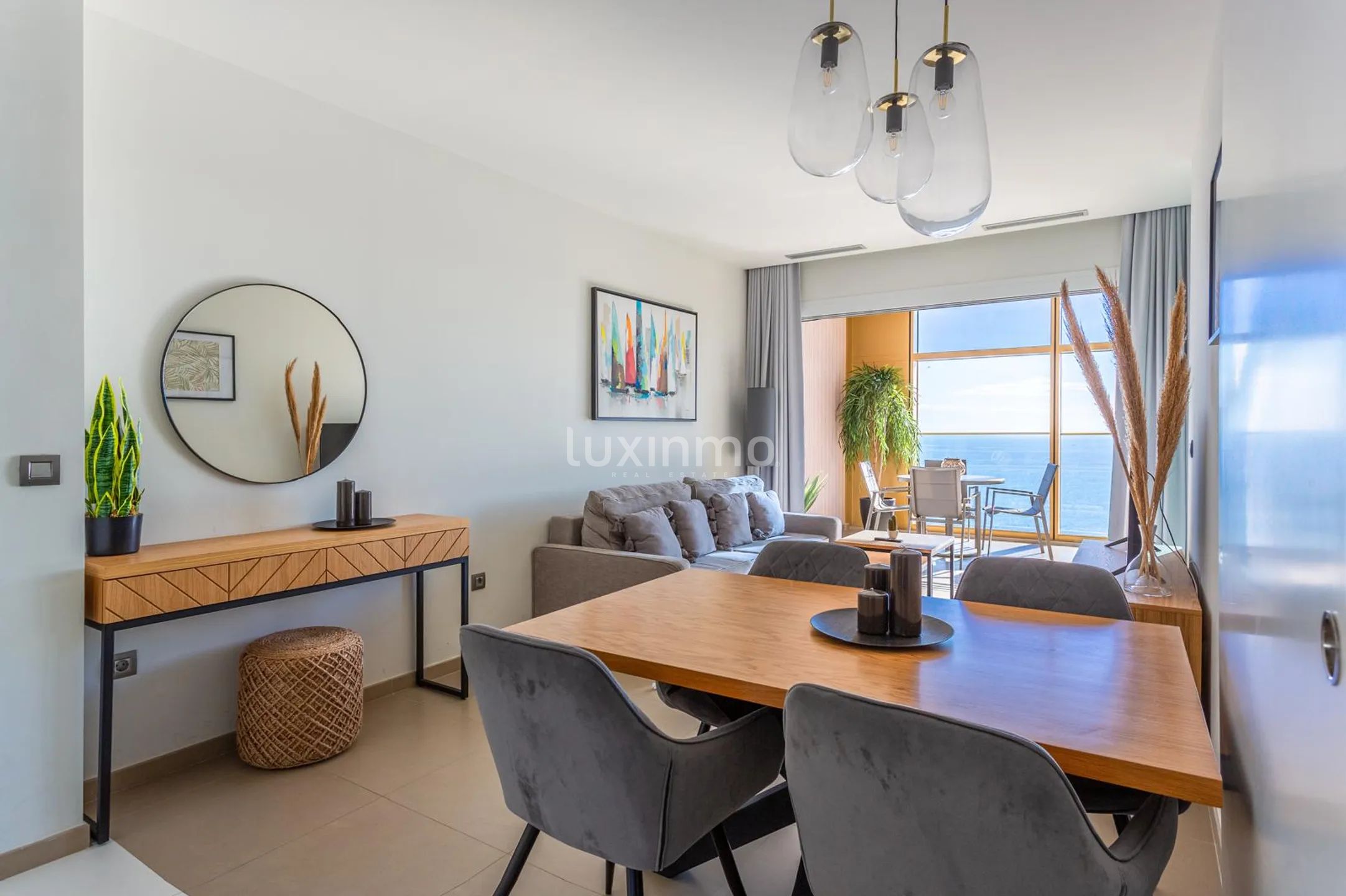 luxury sea view apartment in playa de poniente — photo 4