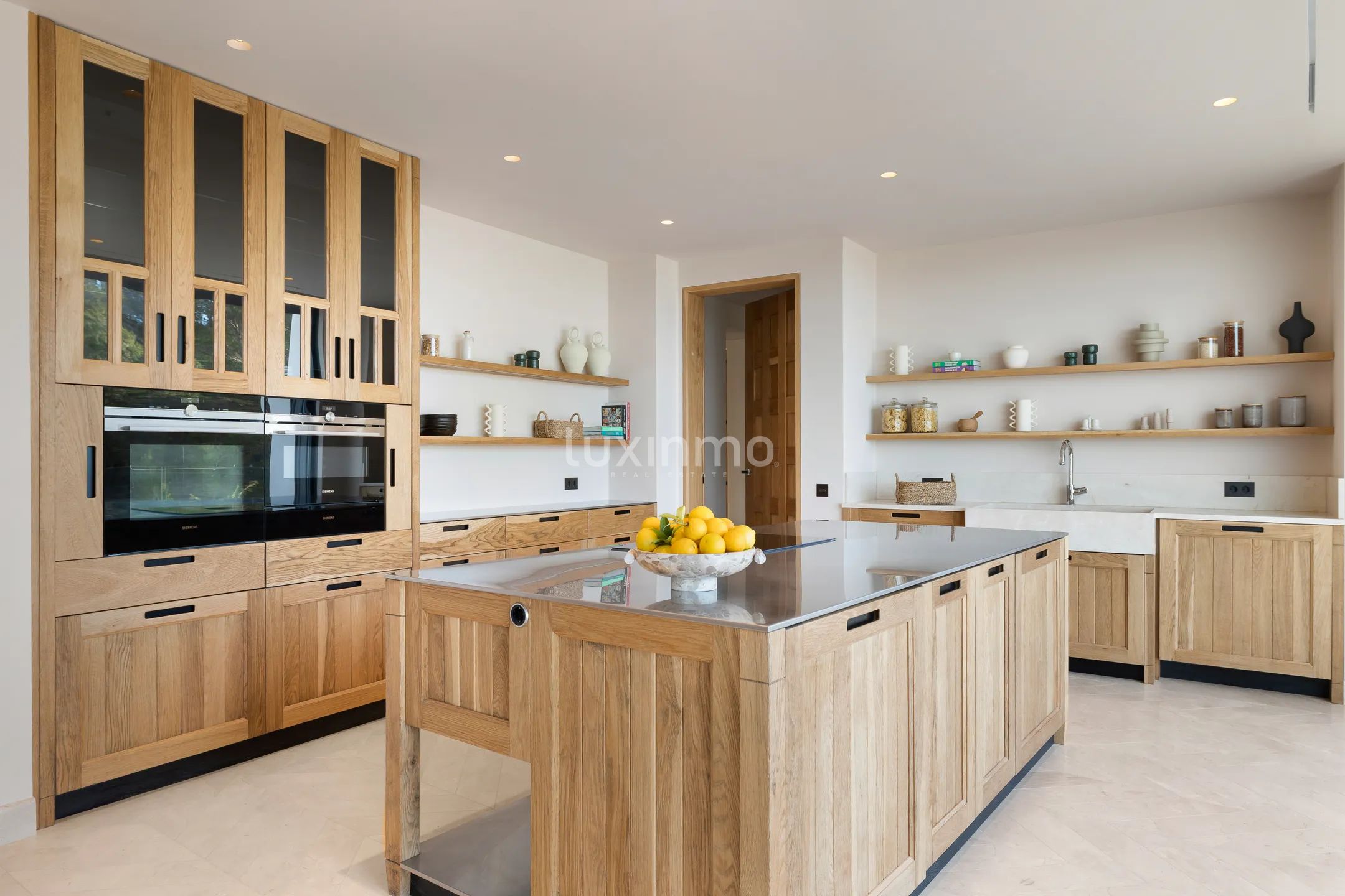 Who Loves the Sun - Contemporary ibizan elegance in a private natural setting — photo 8