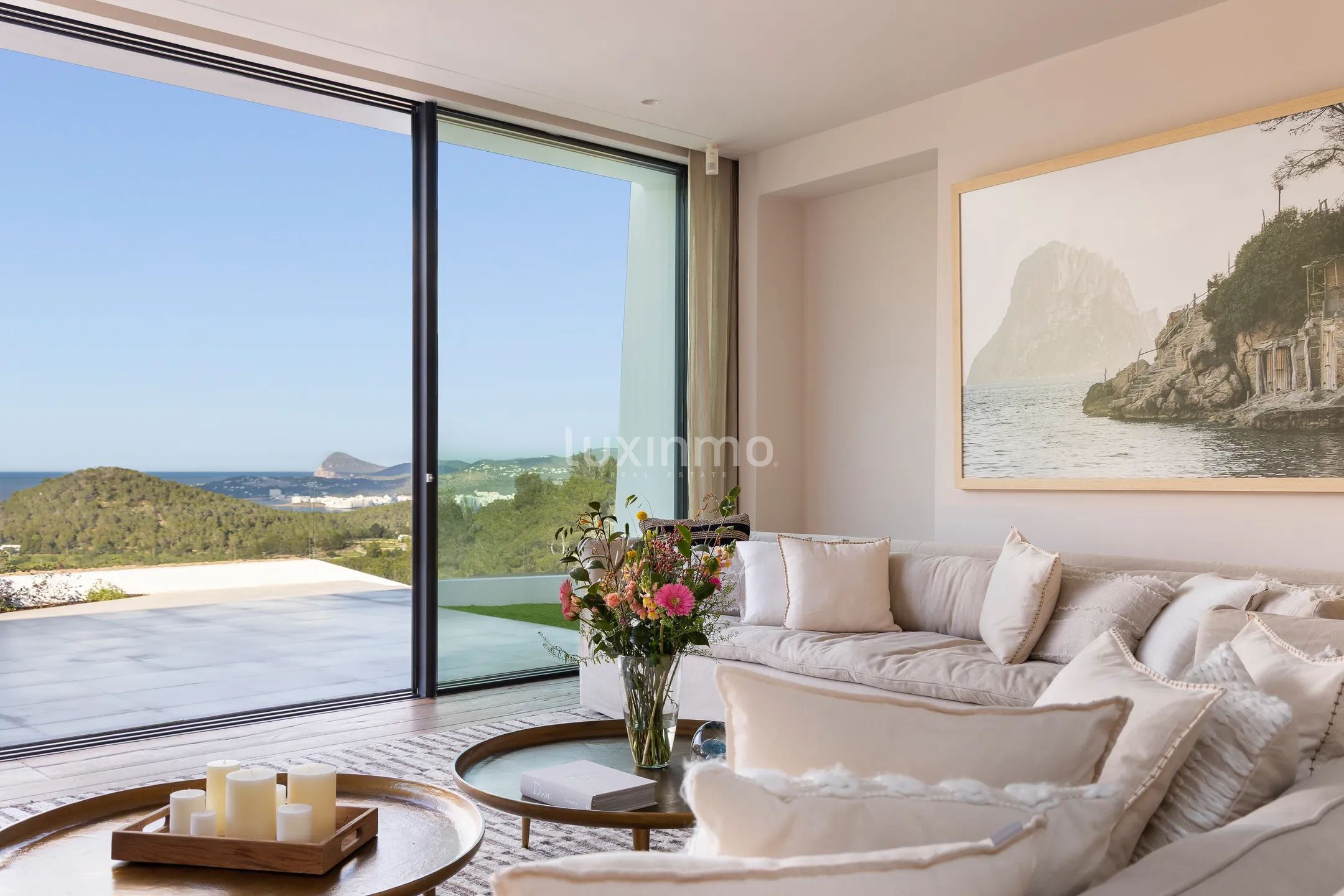 Who Loves the Sun - Contemporary ibizan elegance in a private natural setting — photo 6
