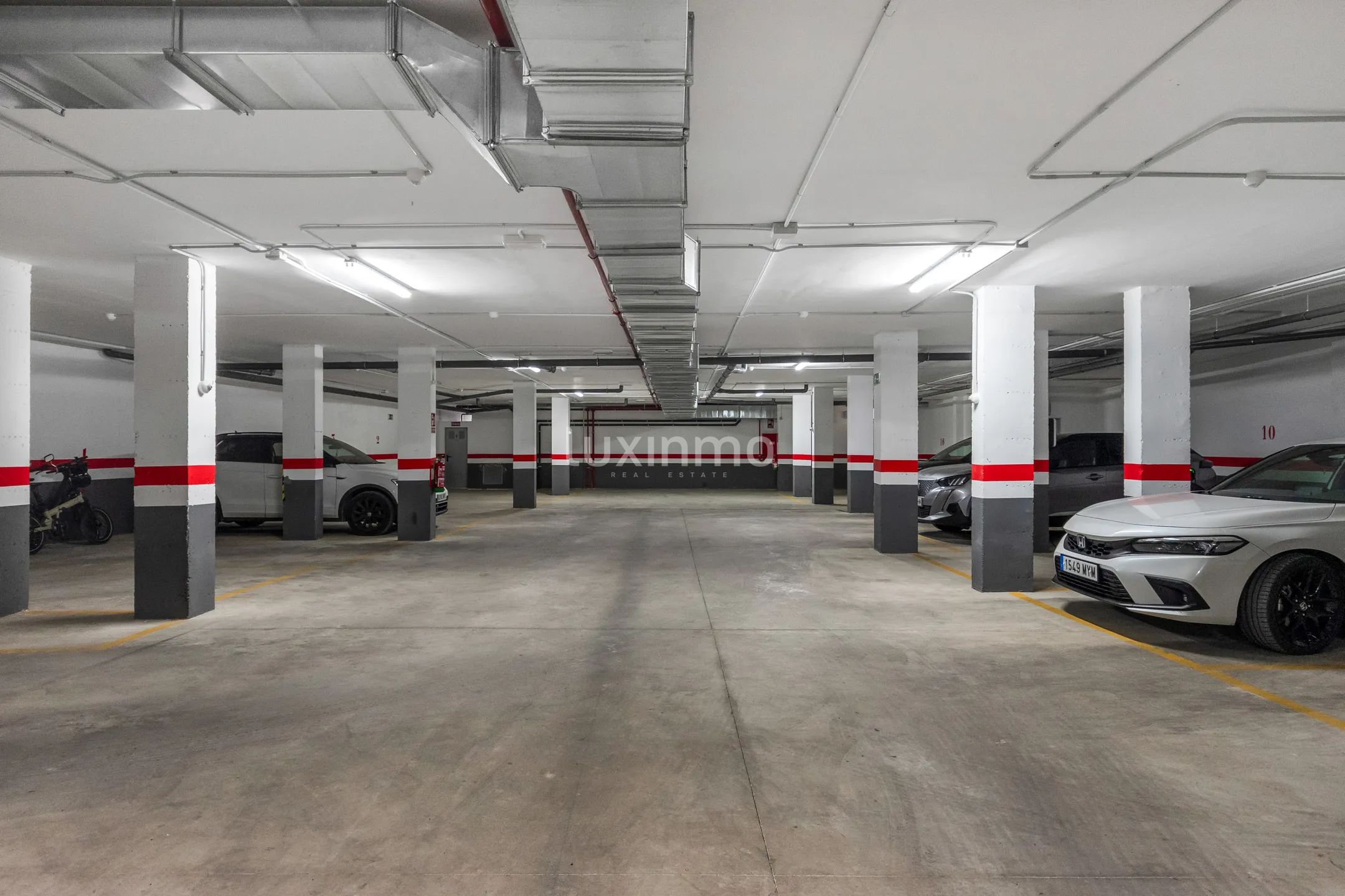 Morden apartamento en primera línea en Villajoyosa con vistas al mar — photo 22