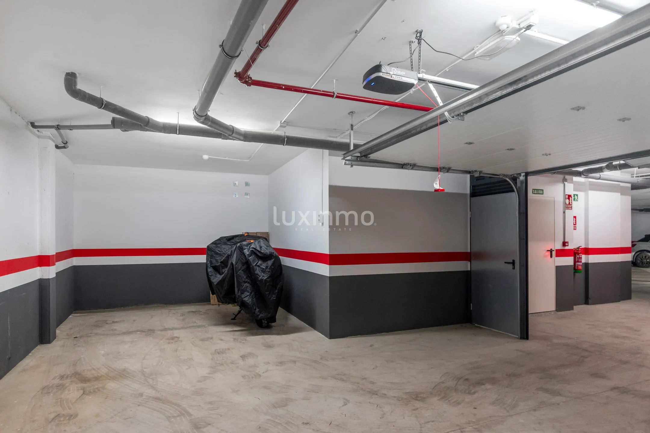 Morden apartamento en primera línea en Villajoyosa con vistas al mar — photo 19