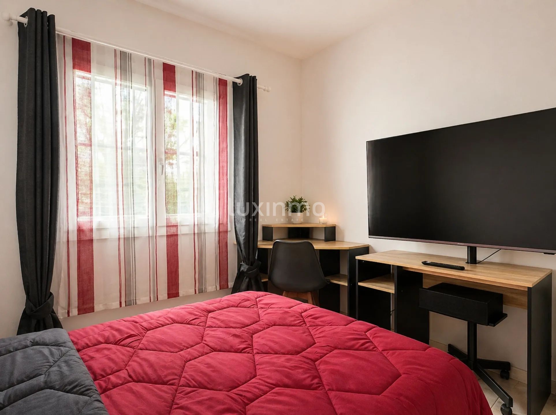 SŁONECZNY ŚRÓDZIEMNOMORSKI DOM W ZABUDOWIE BLIŹNIACZEJ W CALPE — photo 8