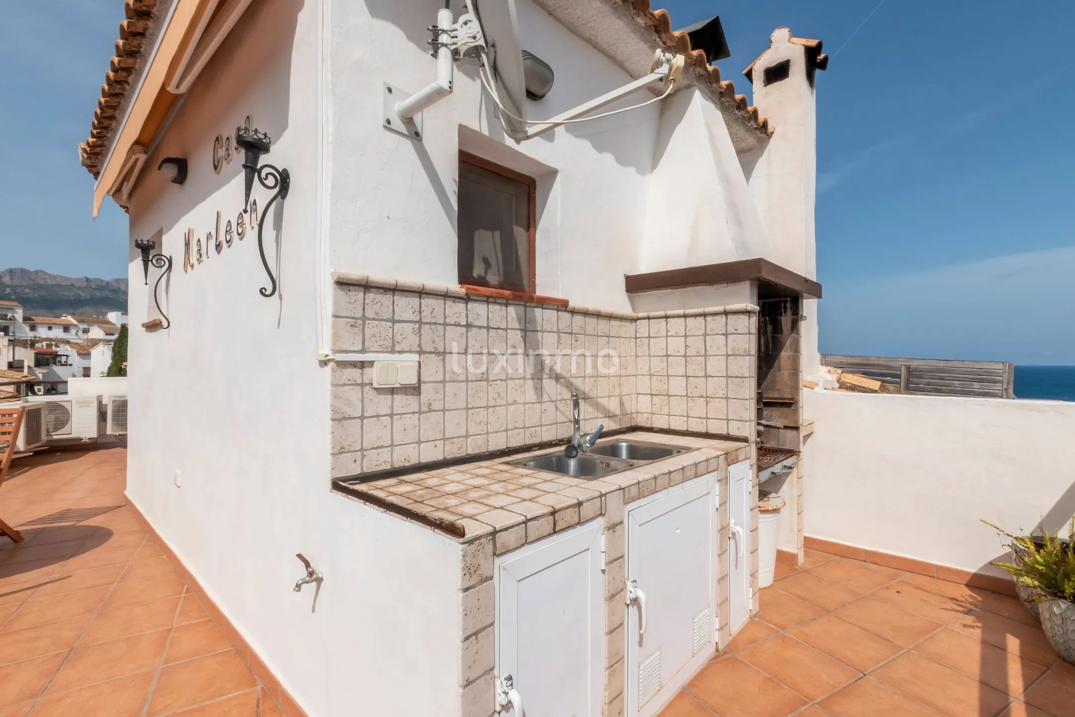 Mediterranean Penthouse with Sea Views in Altea Pueblo — photo 25