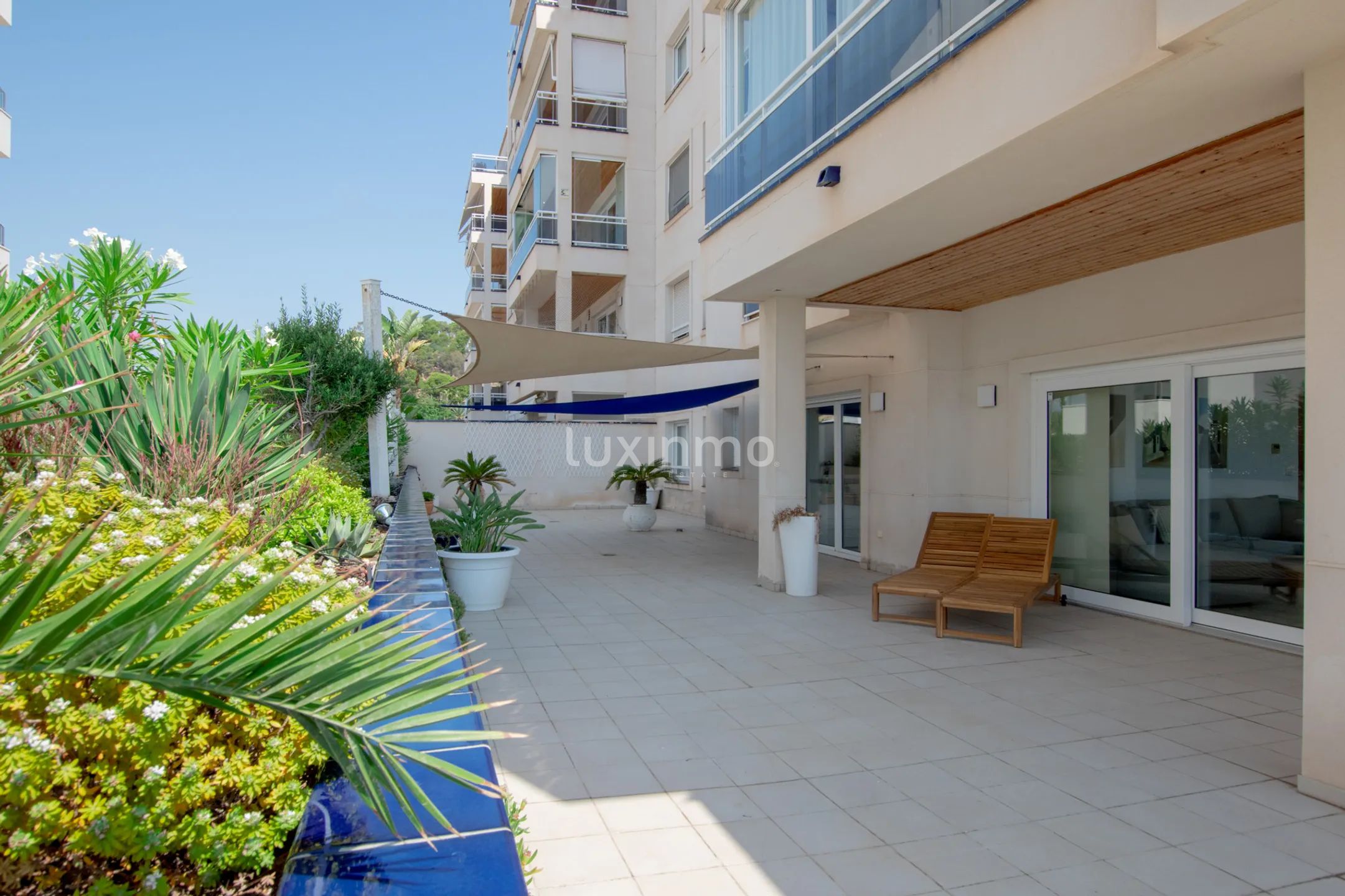 Flats on the Mediterranean coast with sea views in Cap Negre — photo 2
