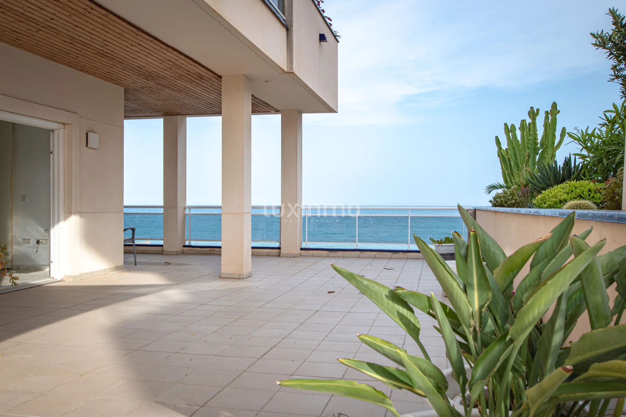 Flats on the Mediterranean coast with sea views in Cap Negre — photo 5