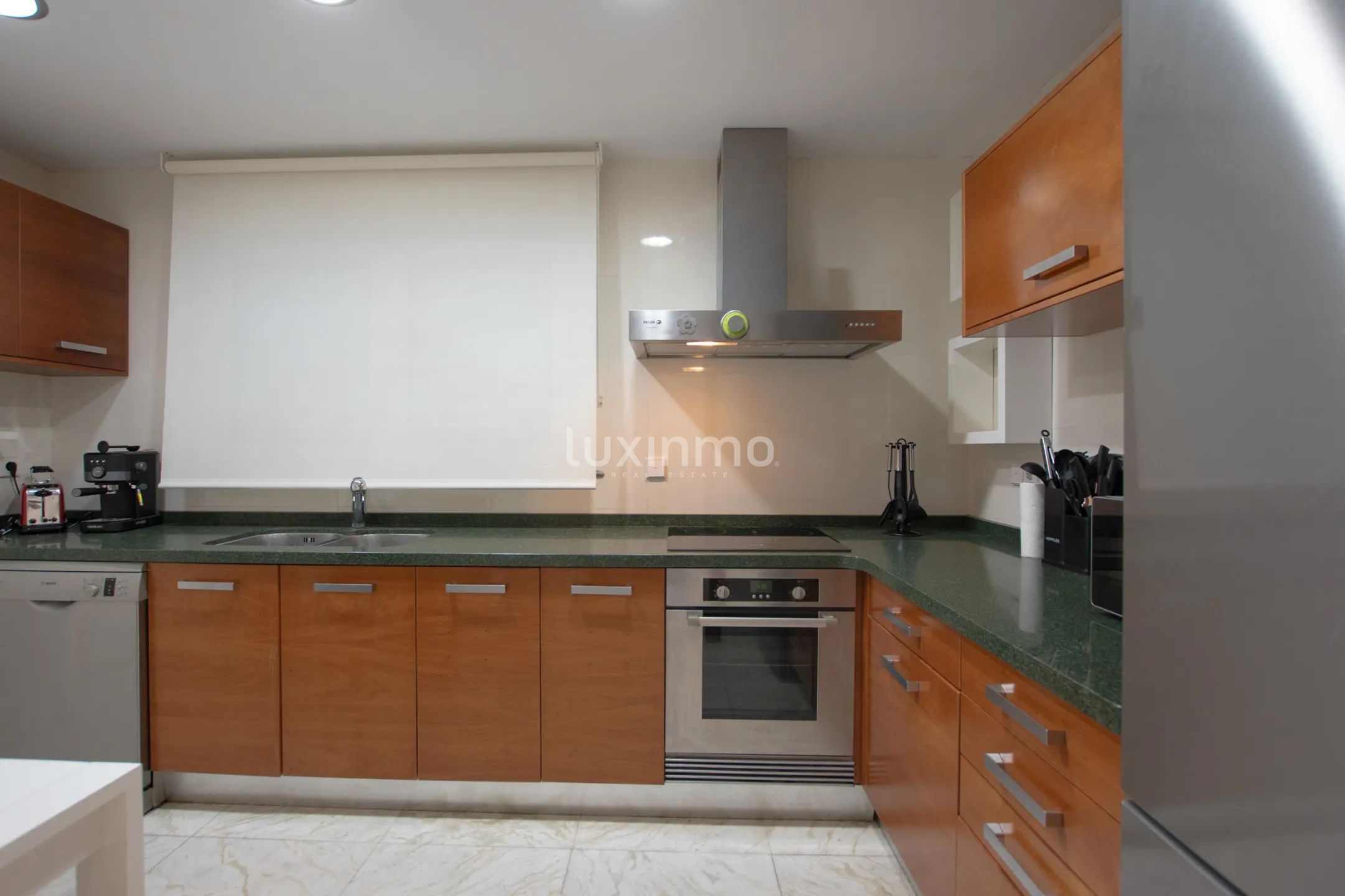Flats on the Mediterranean coast with sea views in Cap Negre — photo 7