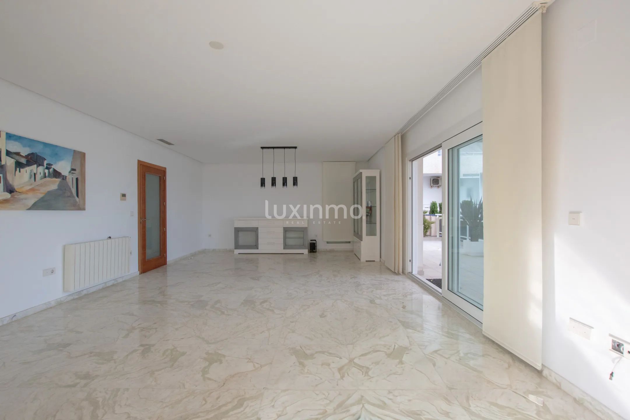 Flats on the Mediterranean coast with sea views in Cap Negre — photo 11