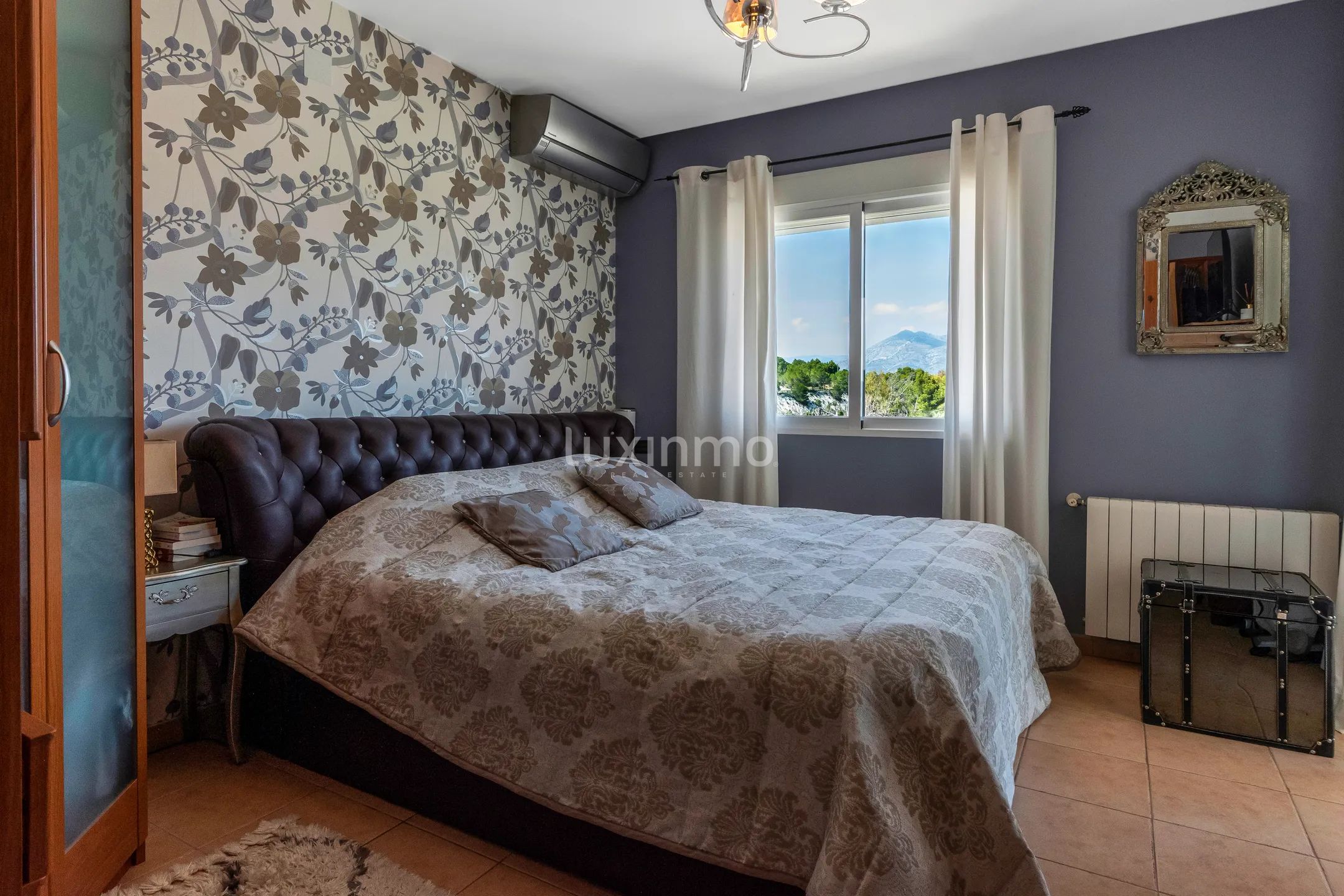 Mediterranean 4-bedroom villa with pool and sea views in Alfàs del Pi — photo 27