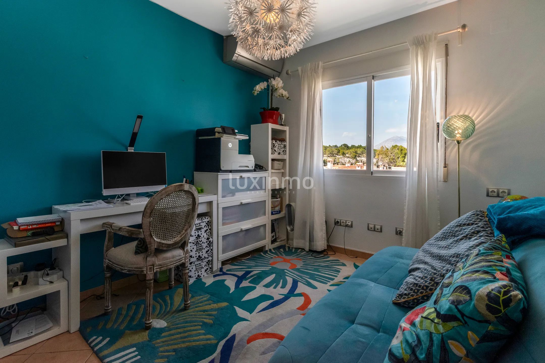 Mediterranean 4-bedroom villa with pool and sea views in Alfàs del Pi — photo 21