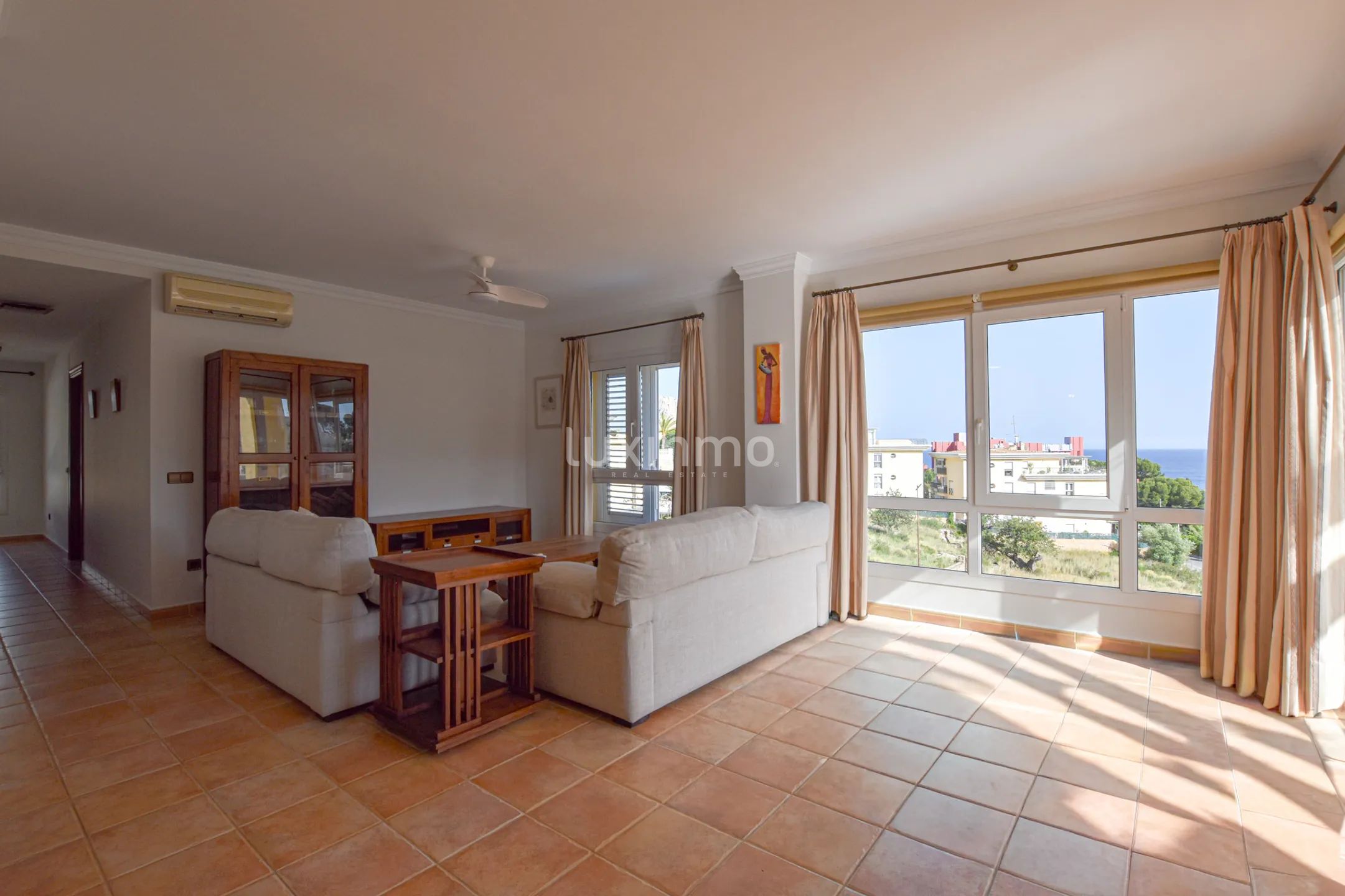 Penthouse with panoramic sea views for rent in Calpe — photo 3