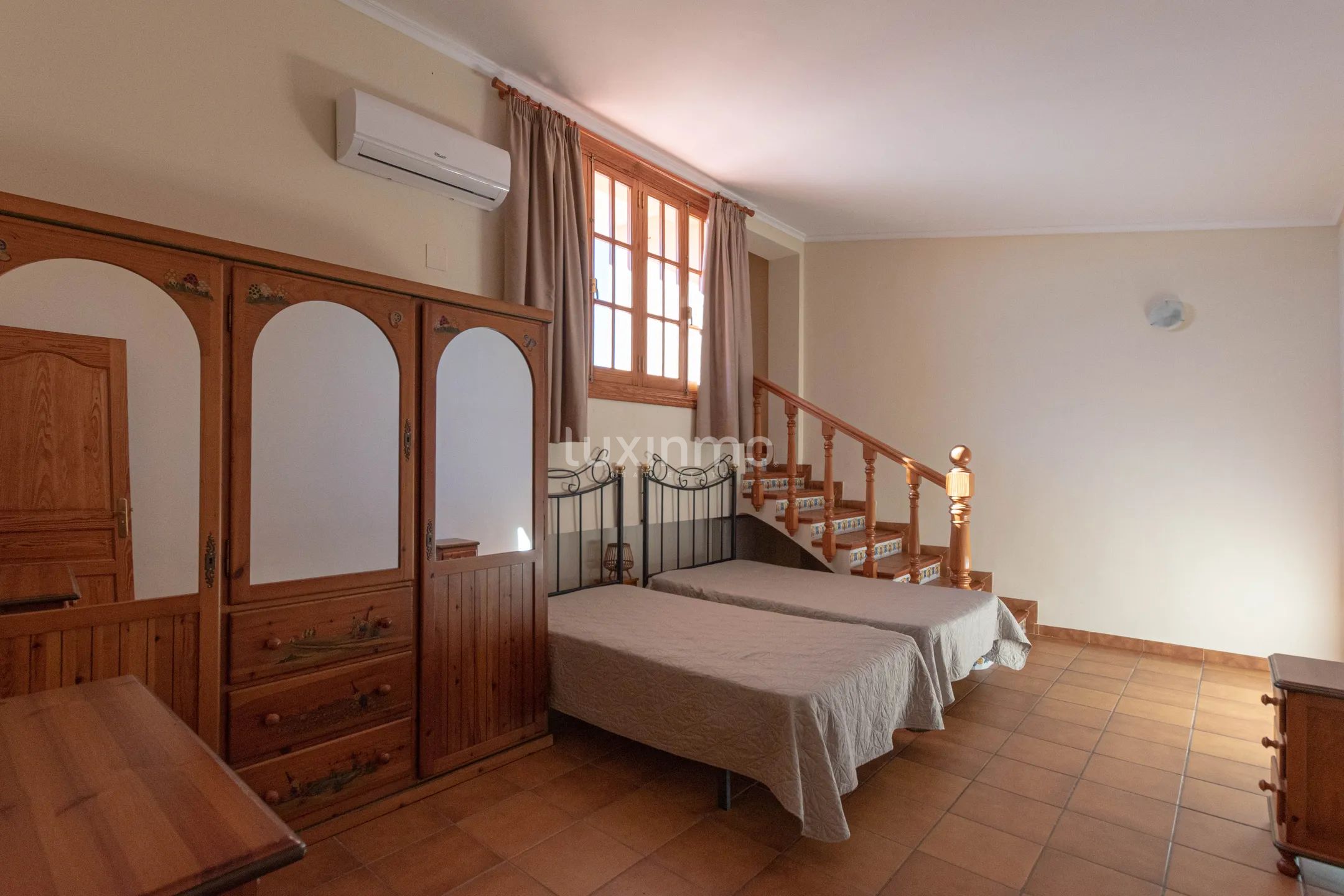 Spacious Mediterranean-style villa with panoramic views and sea views for sale in Calpe — photo 33