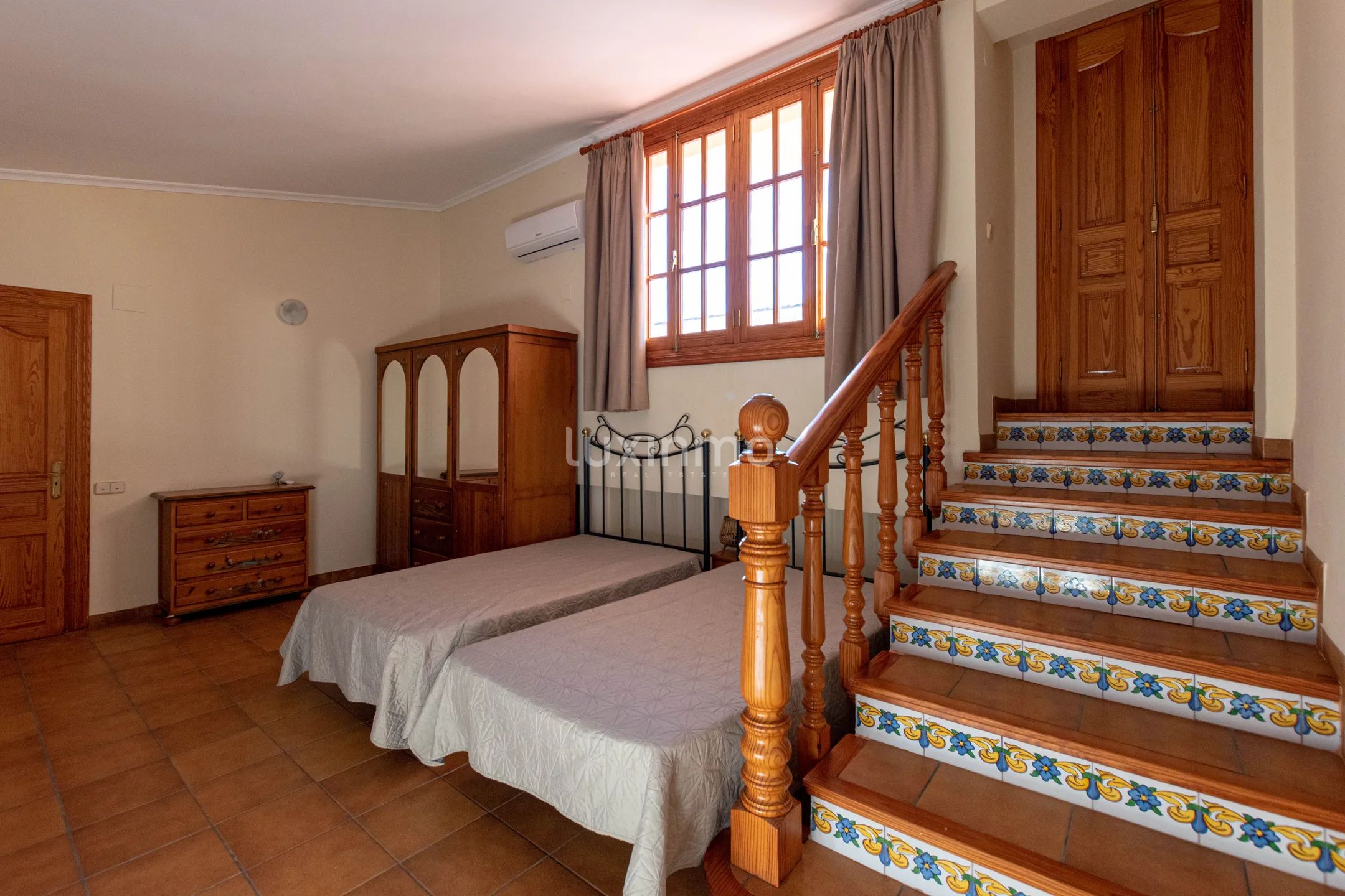 Spacious Mediterranean-style villa with panoramic views and sea views for sale in Calpe — photo 34