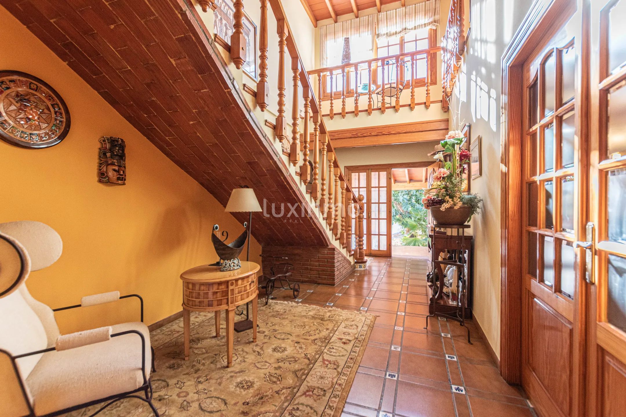 Spacious Mediterranean-style villa with panoramic views and sea views for sale in Calpe — photo 12