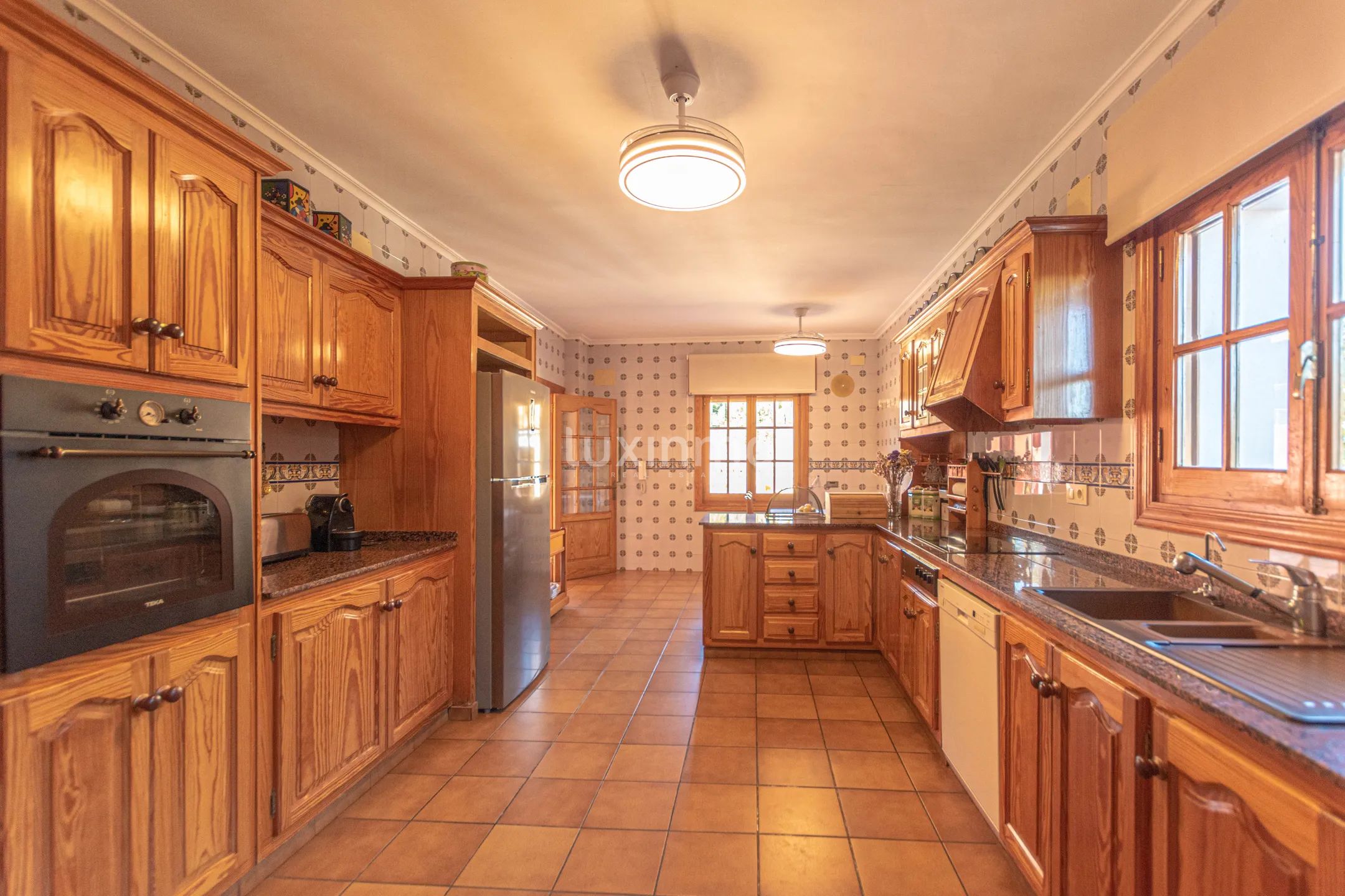 Spacious Mediterranean-style villa with panoramic views and sea views for sale in Calpe — photo 20