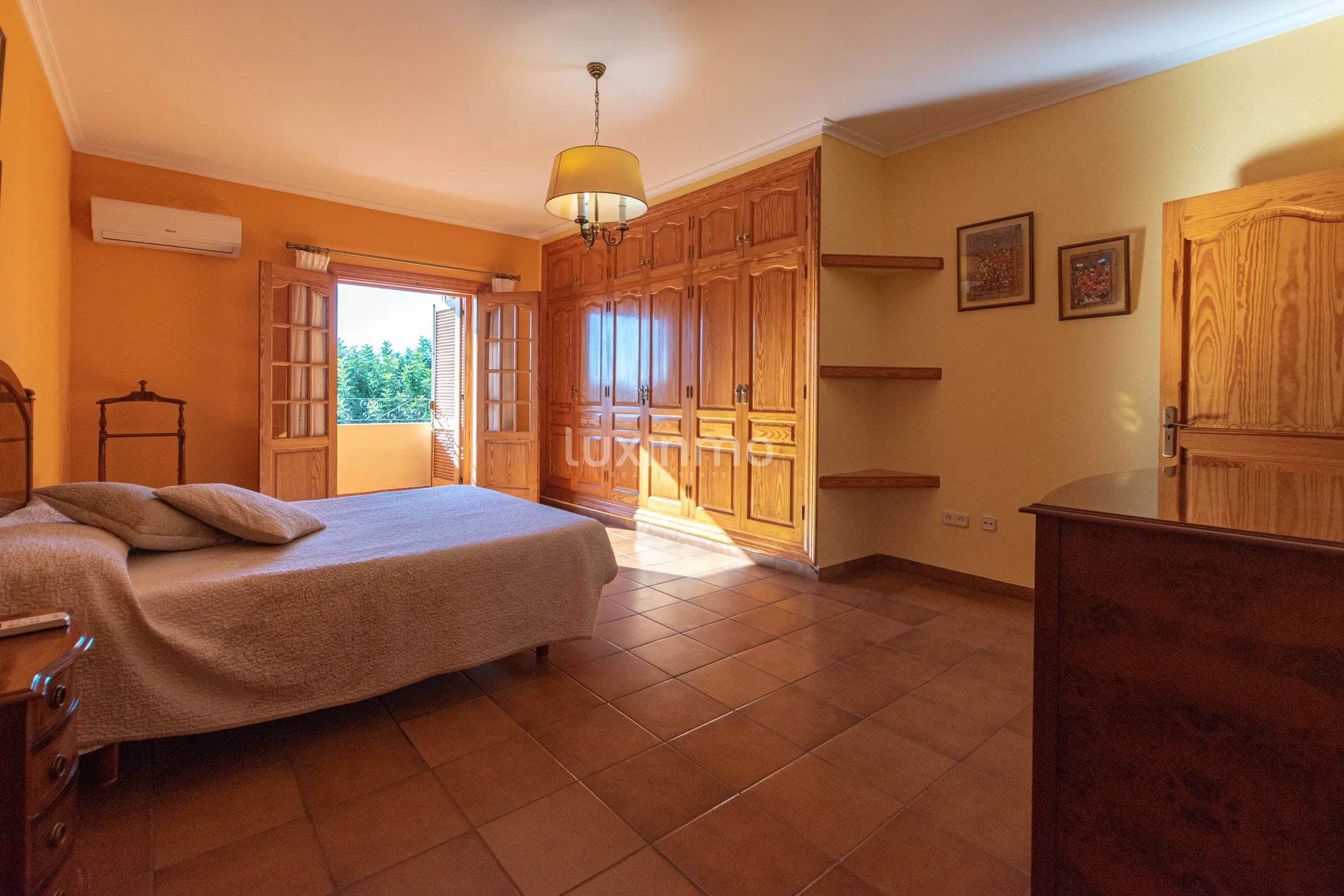 Spacious Mediterranean-style villa with panoramic views and sea views for sale in Calpe — photo 26