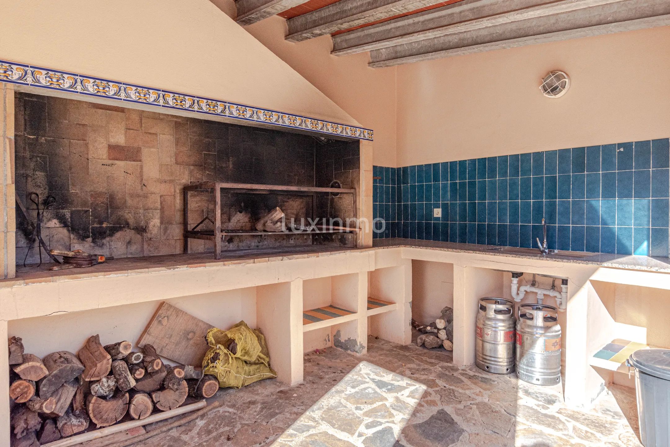 Spacious Mediterranean-style villa with panoramic views and sea views for sale in Calpe — photo 37