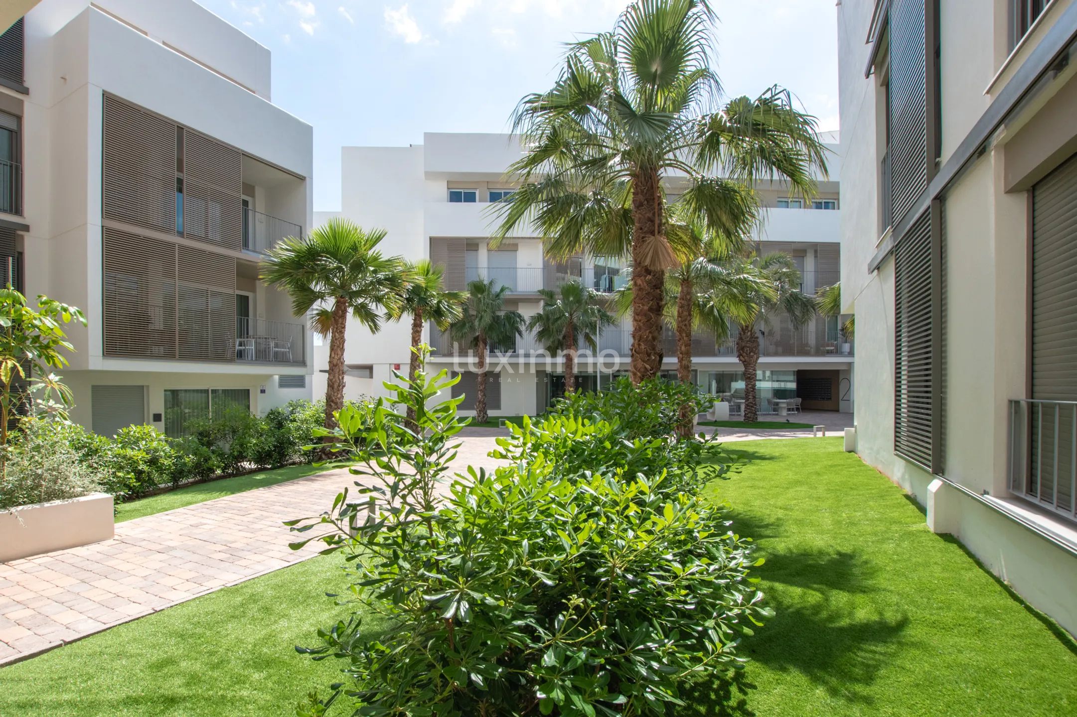 Apartment for rent in the very center of Javea — photo 4