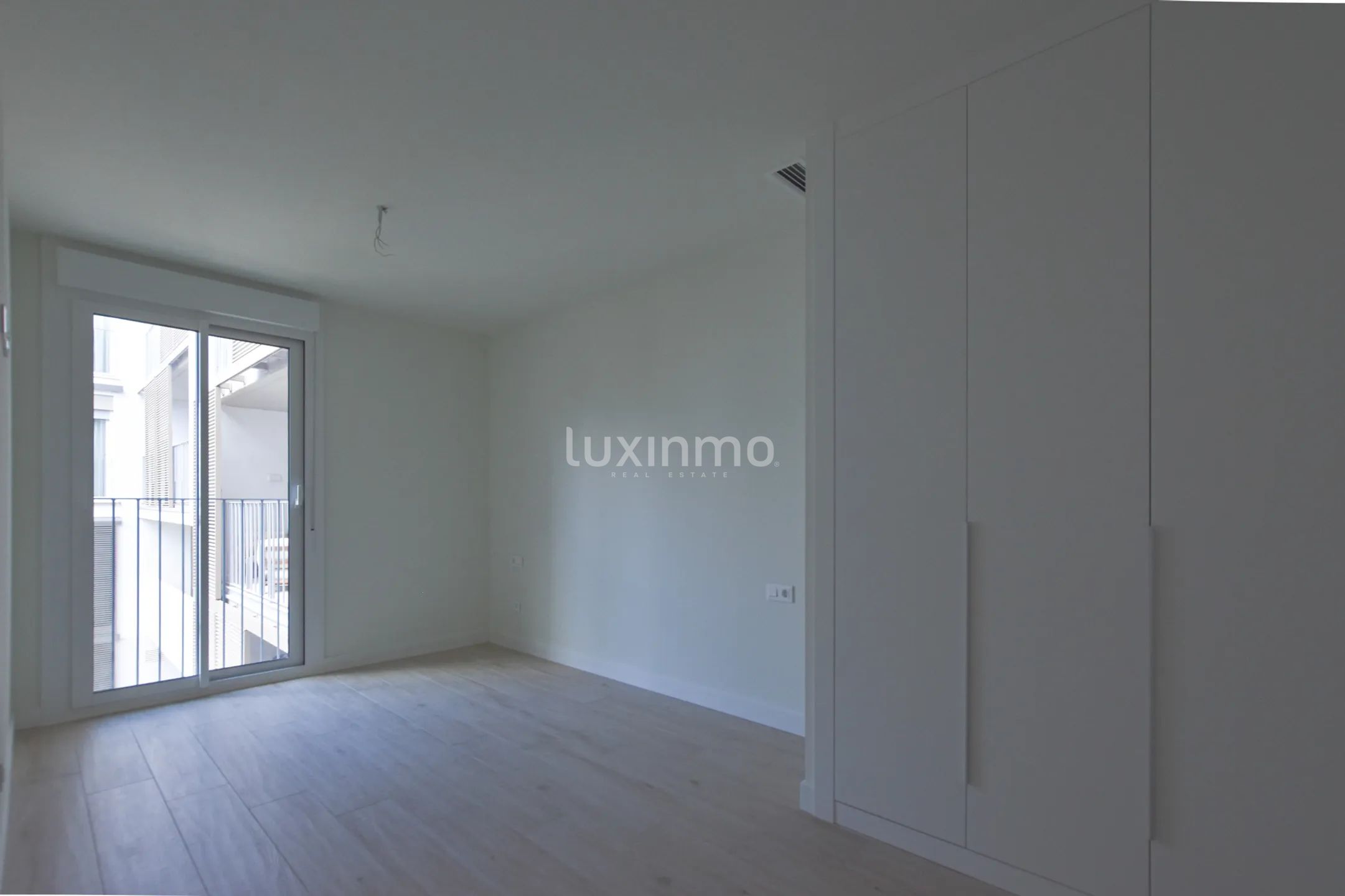 Apartment for rent in the very center of Javea — photo 17