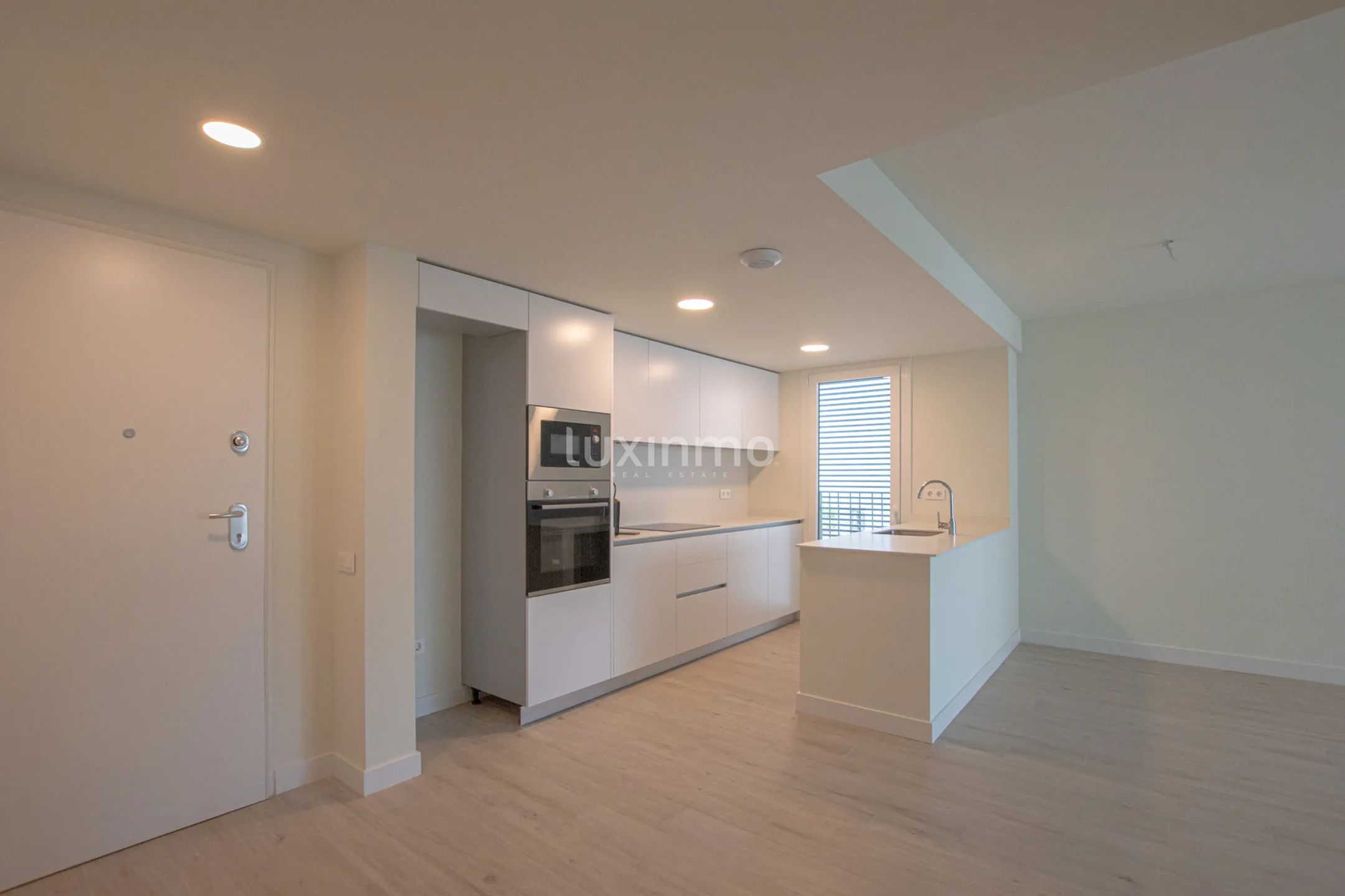 Apartment for rent in the very center of Javea — photo 8