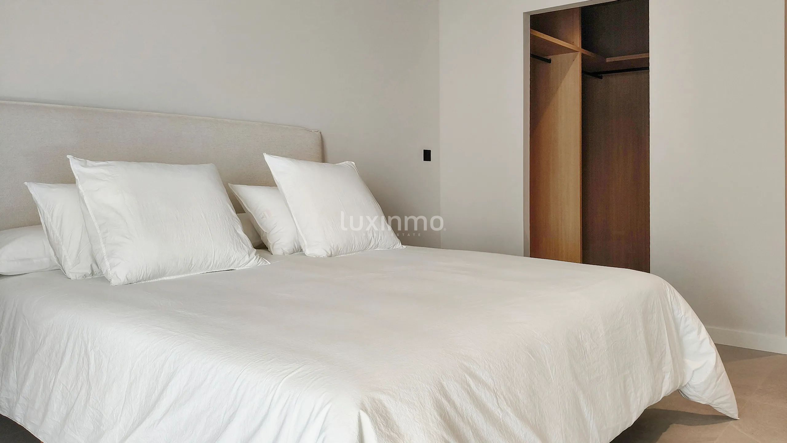 Finished modern villa in Rojales for sale — photo 14