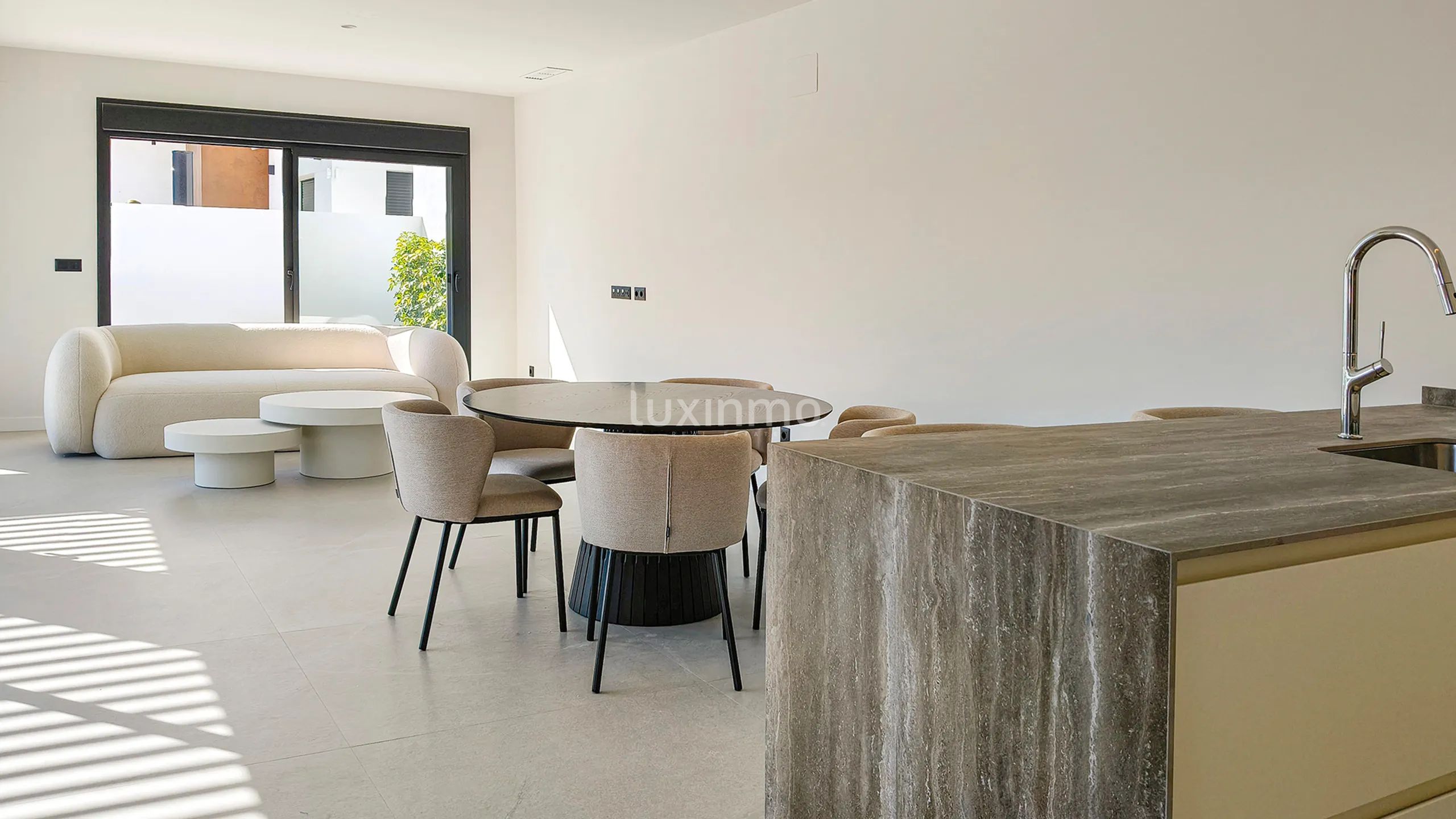 Finished modern villa in Rojales for sale — photo 11