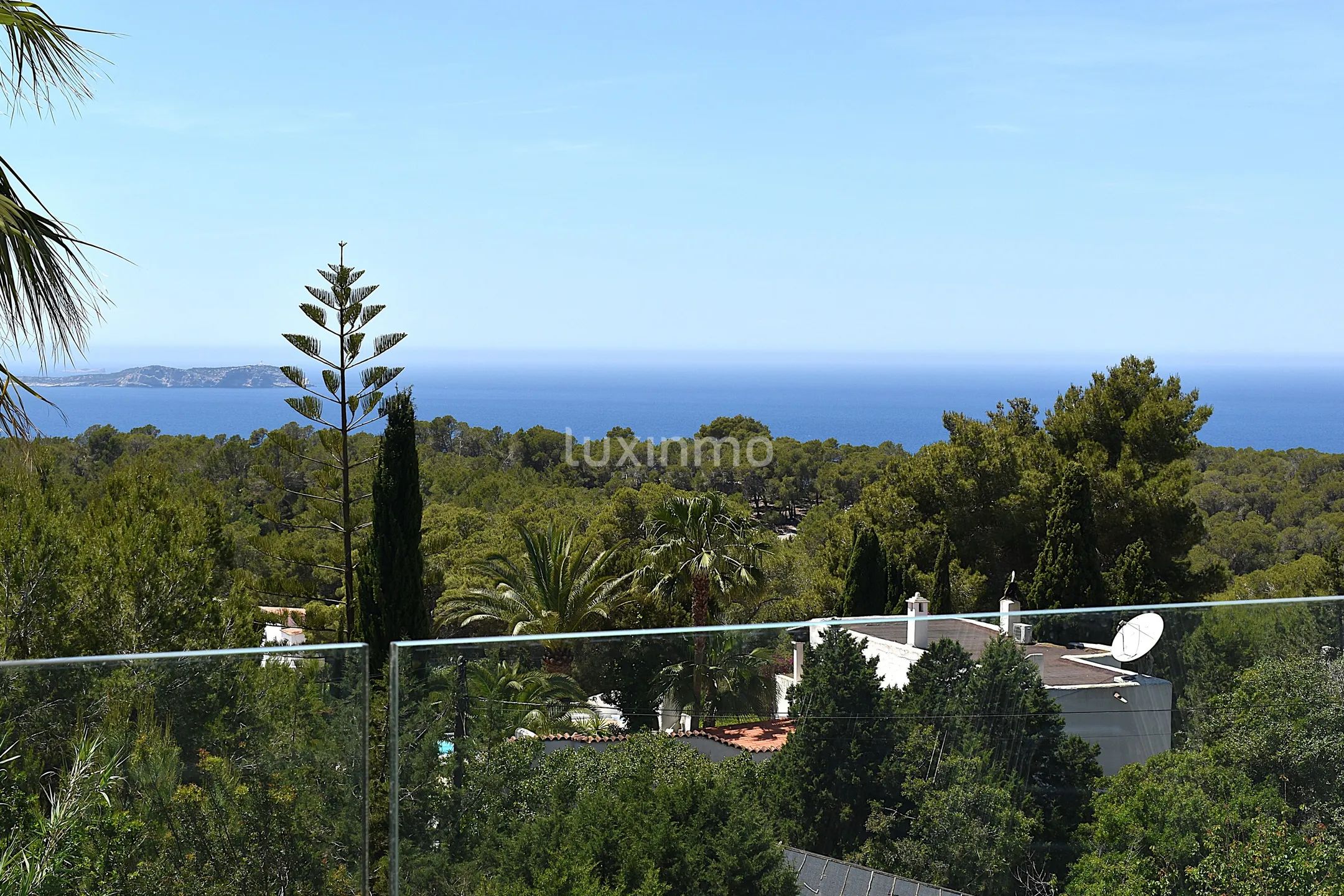 Schöne Villa mit herrlichem Meerblick in Cala Salada — photo 32