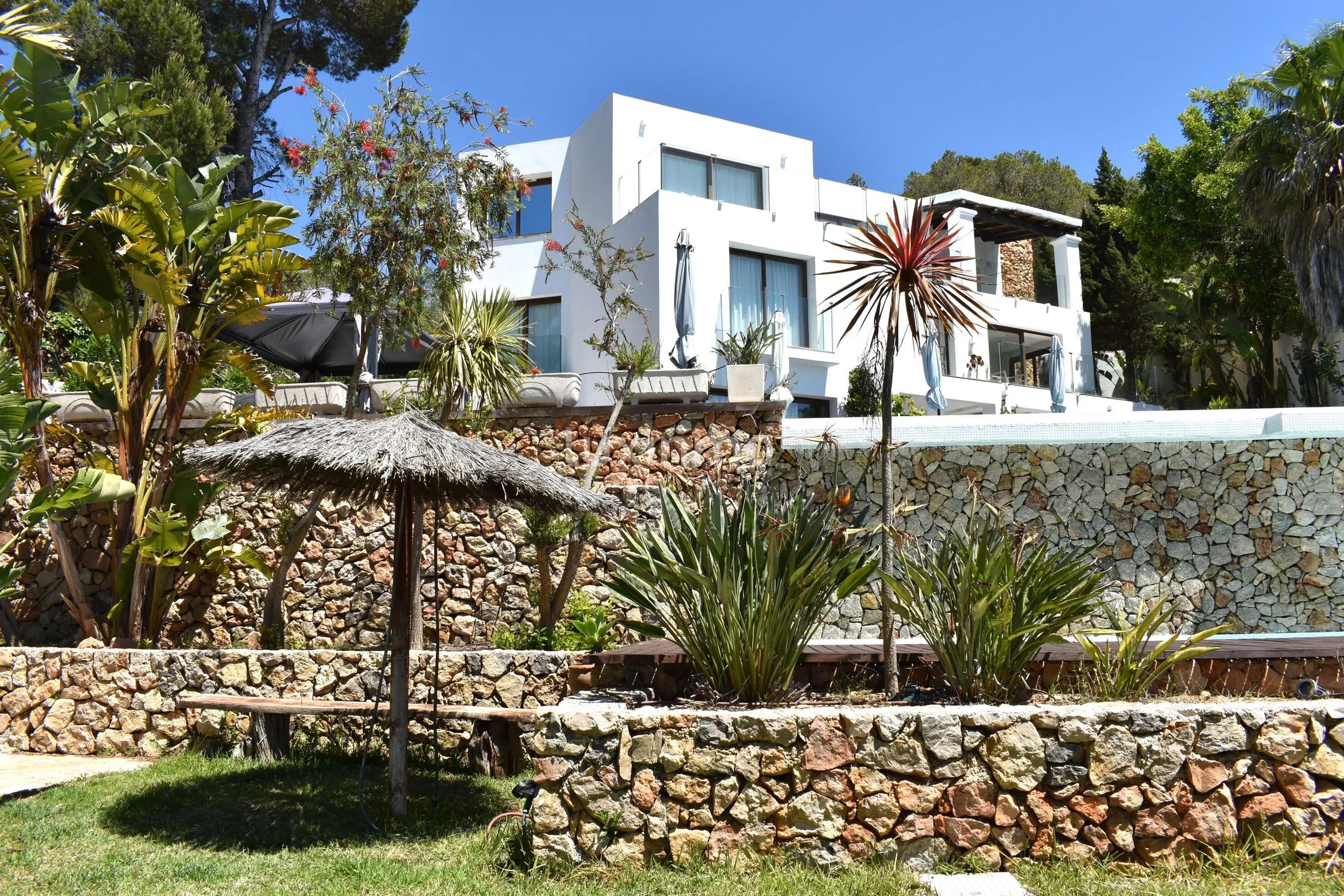 Schöne Villa mit herrlichem Meerblick in Cala Salada