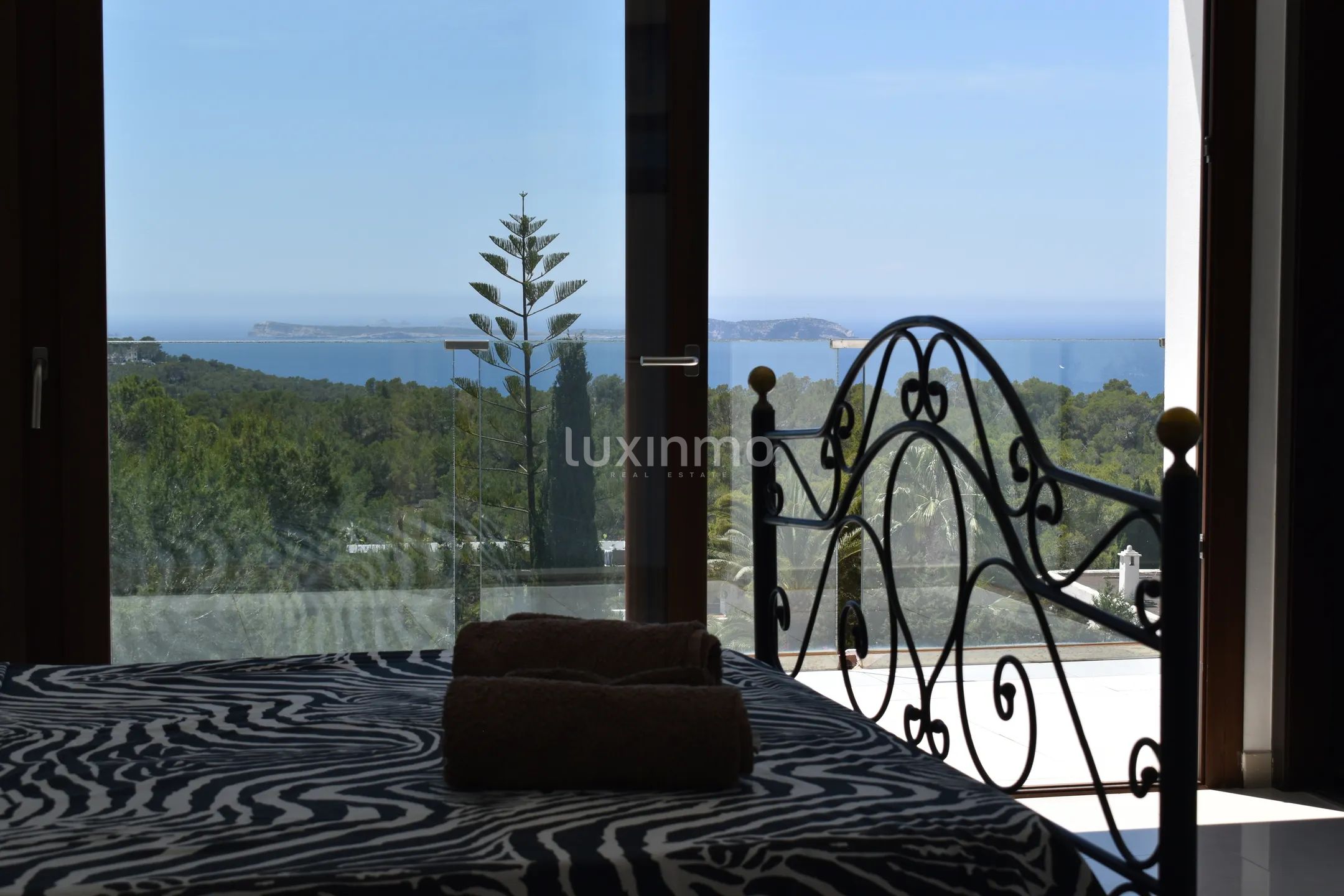 Schöne Villa mit herrlichem Meerblick in Cala Salada — photo 31