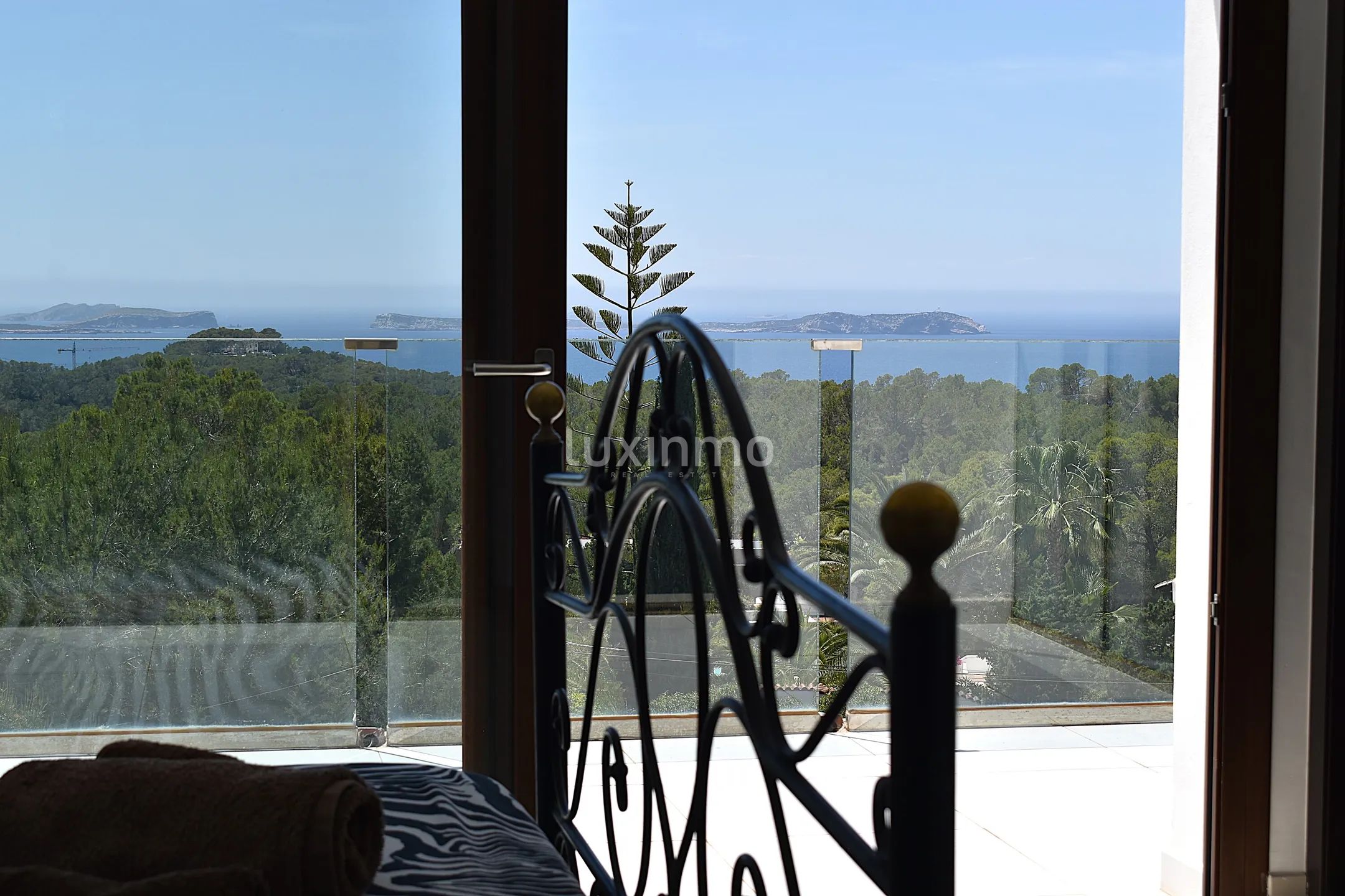 Schöne Villa mit herrlichem Meerblick in Cala Salada — photo 30