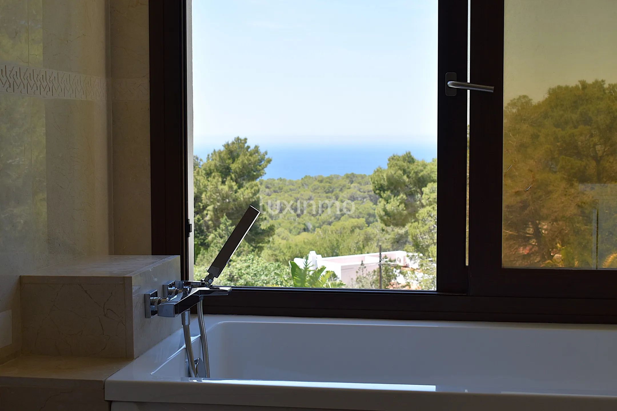 Schöne Villa mit herrlichem Meerblick in Cala Salada — photo 34