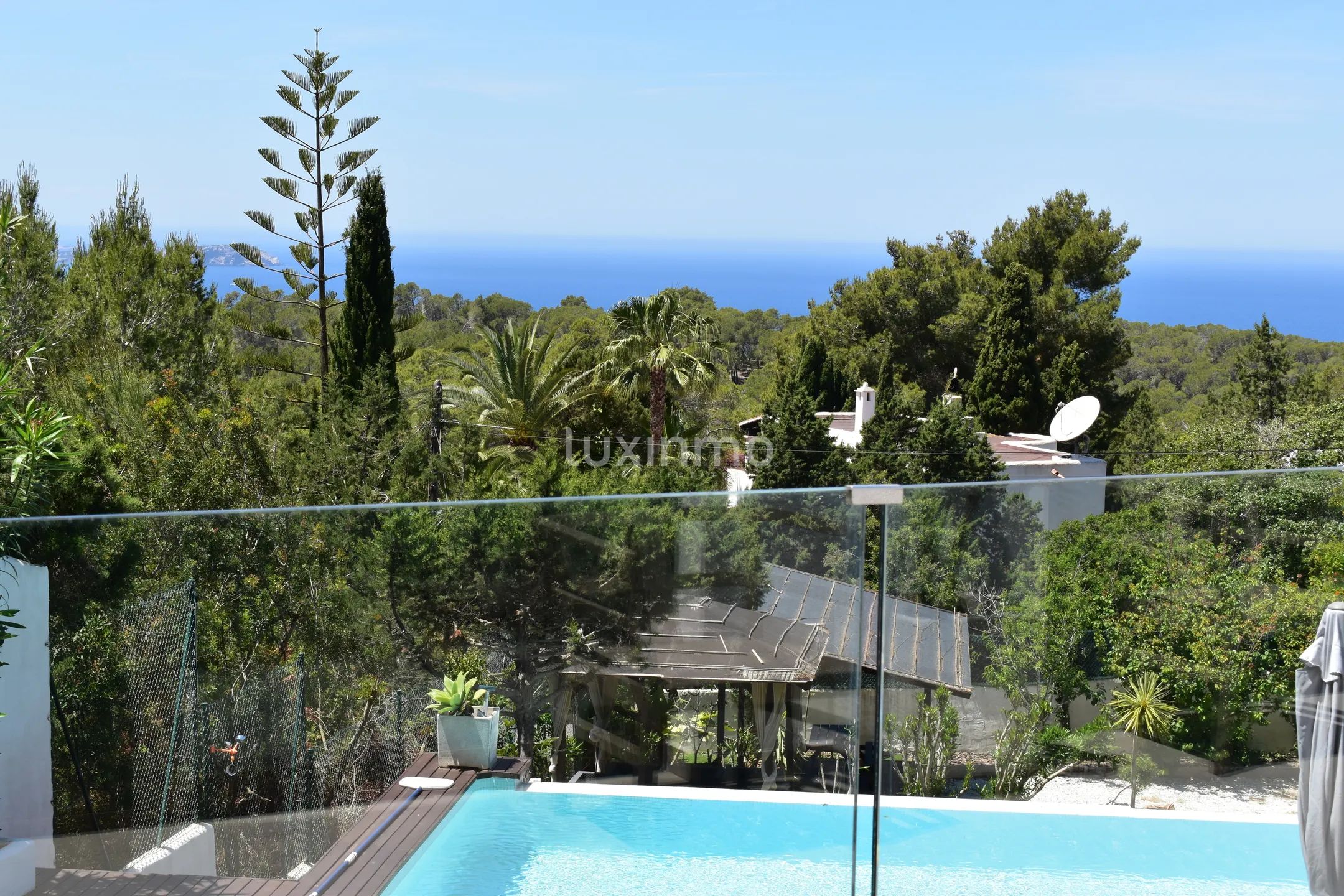 Schöne Villa mit herrlichem Meerblick in Cala Salada — photo 47
