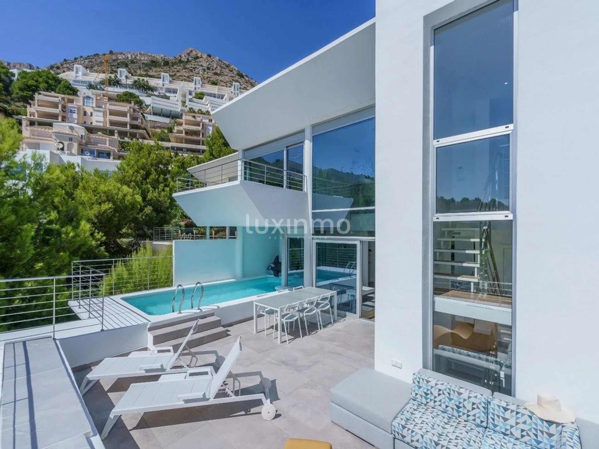 Off-market property