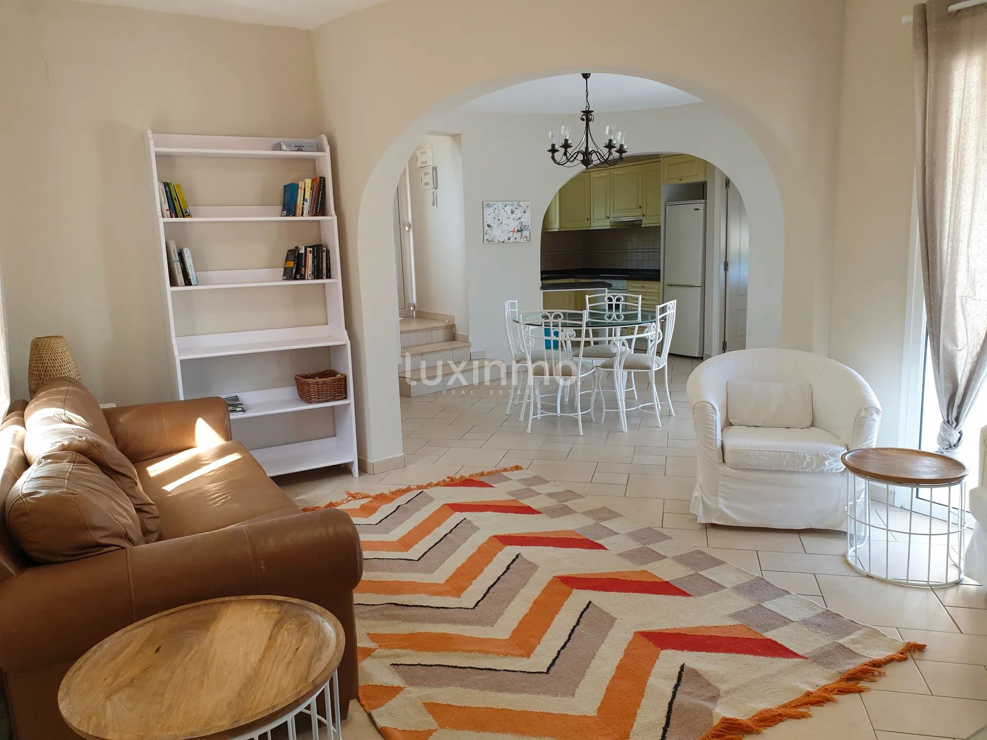 Spanish style villa for sale with open views — photo 17