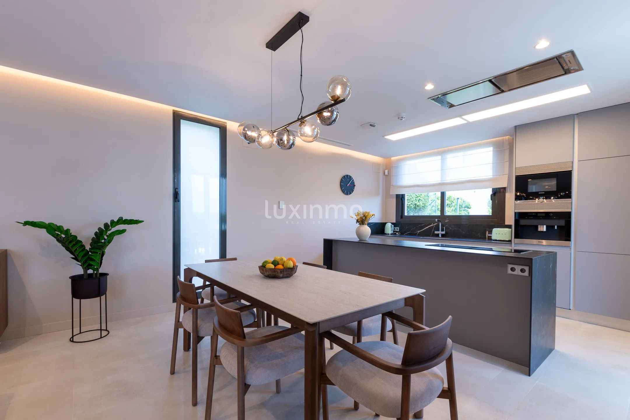 Villa for rent in Sierra Cortina — photo 11