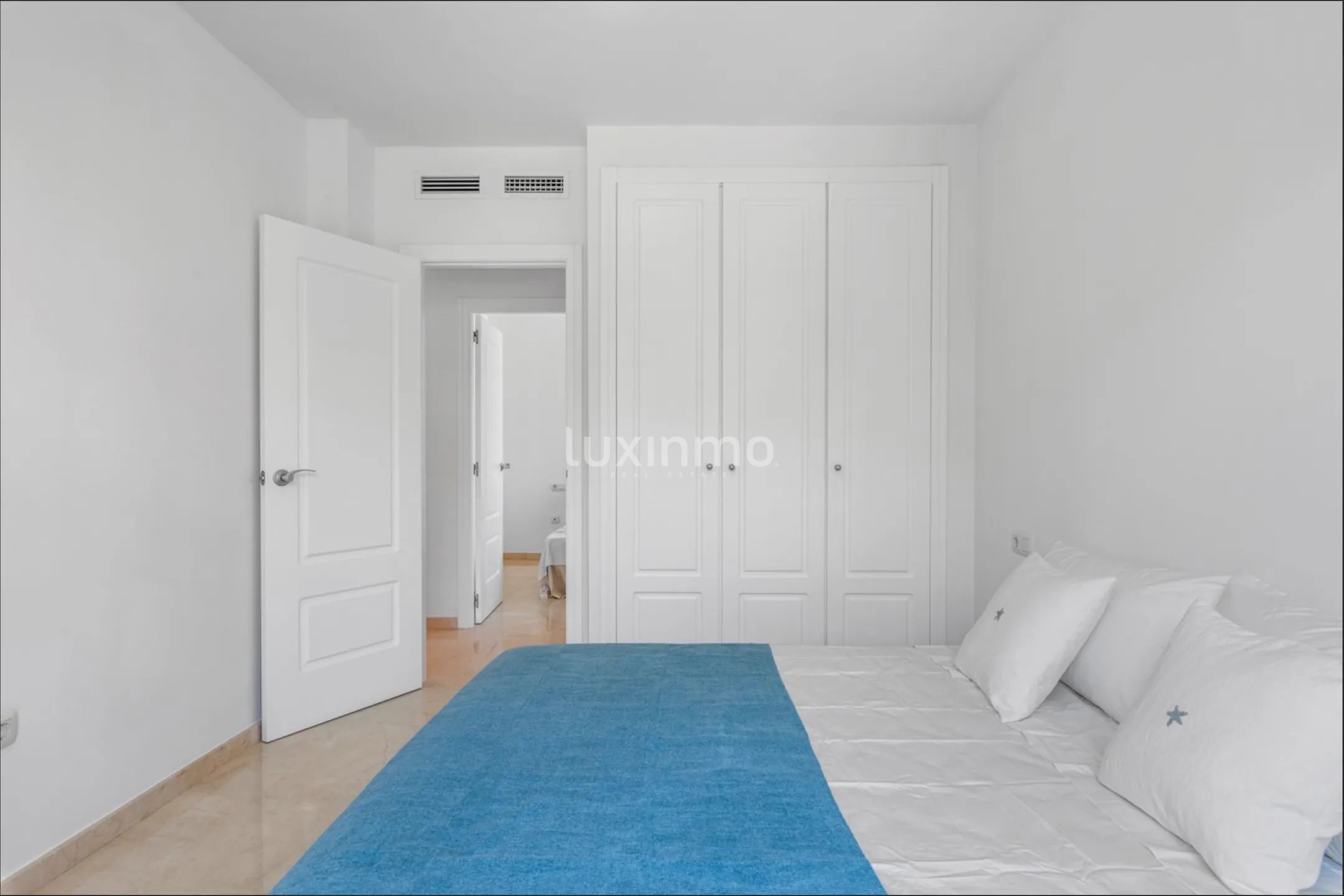 Apartamento Mediterráneo con Vistas al Mar en Sierra Cortina — photo 10