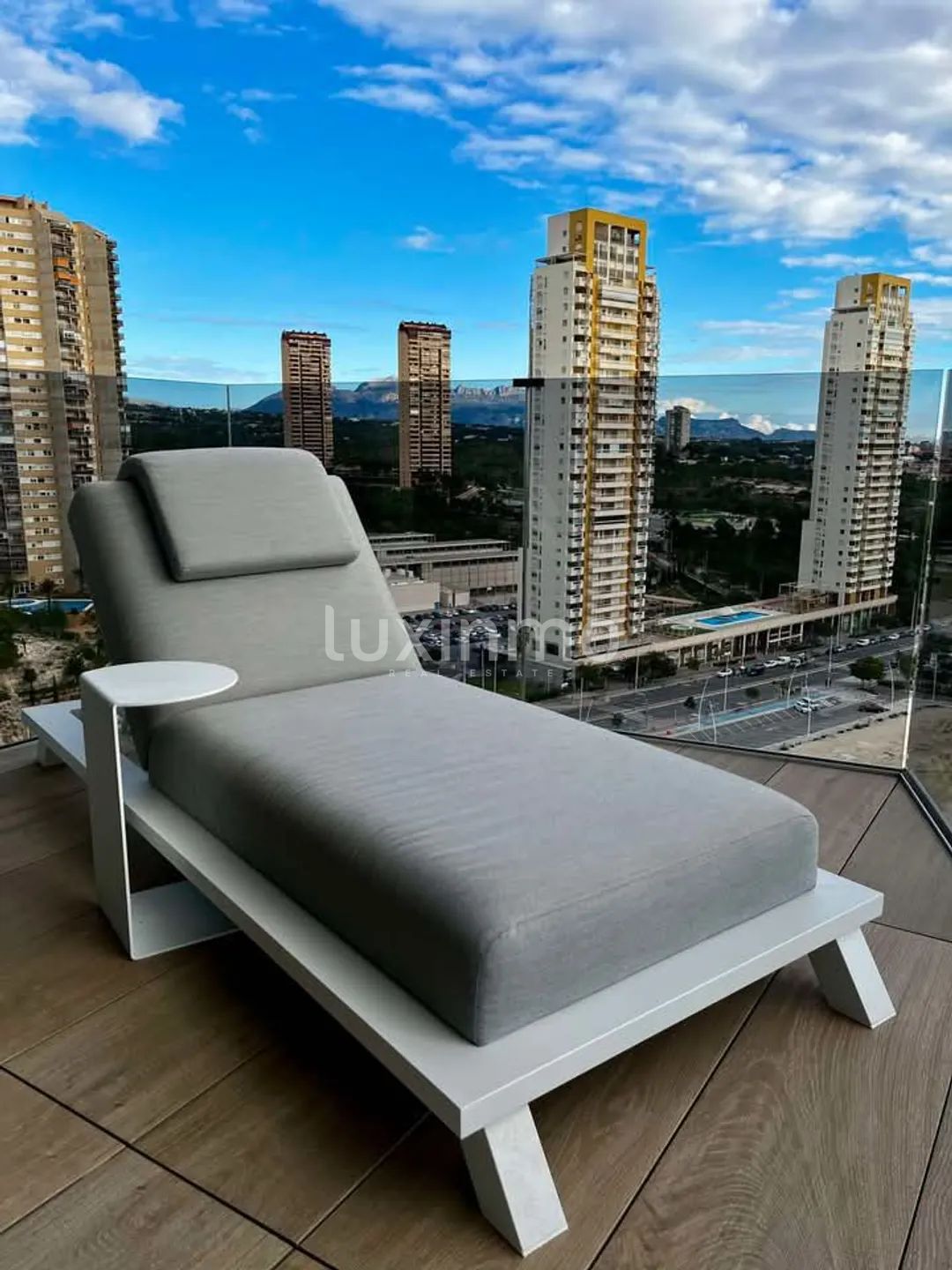 Luxury apartment in torre sakura Benidorm — photo 3