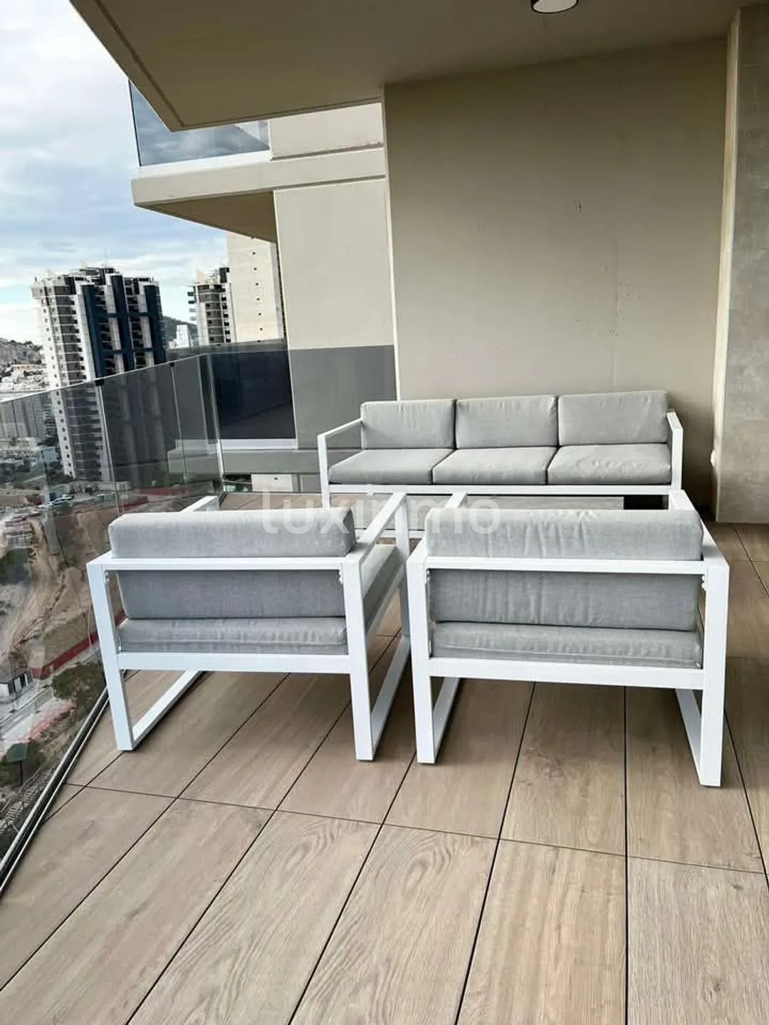 Luxury apartment in torre sakura Benidorm — photo 4