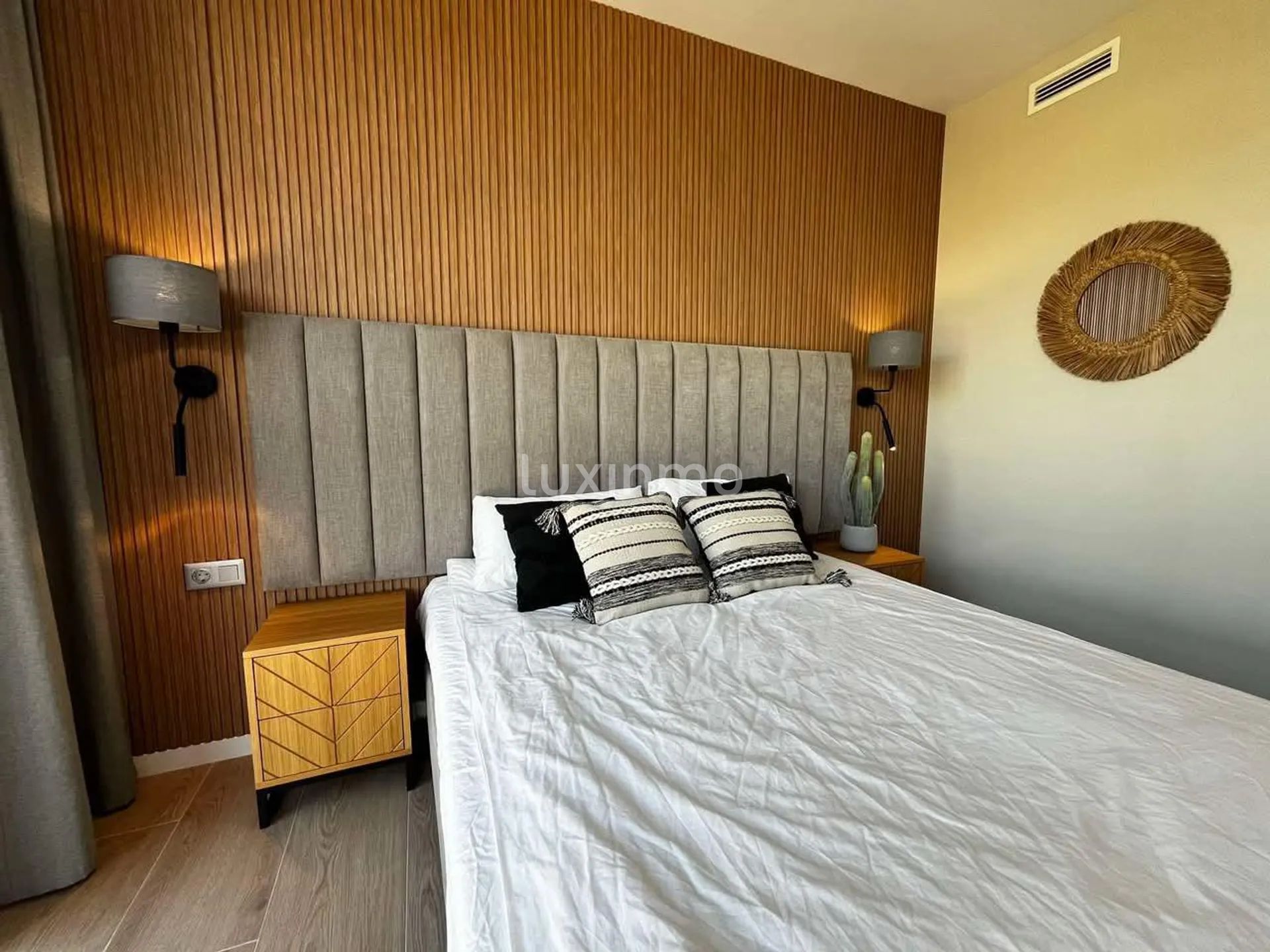 Luxury apartment in torre sakura Benidorm — photo 13