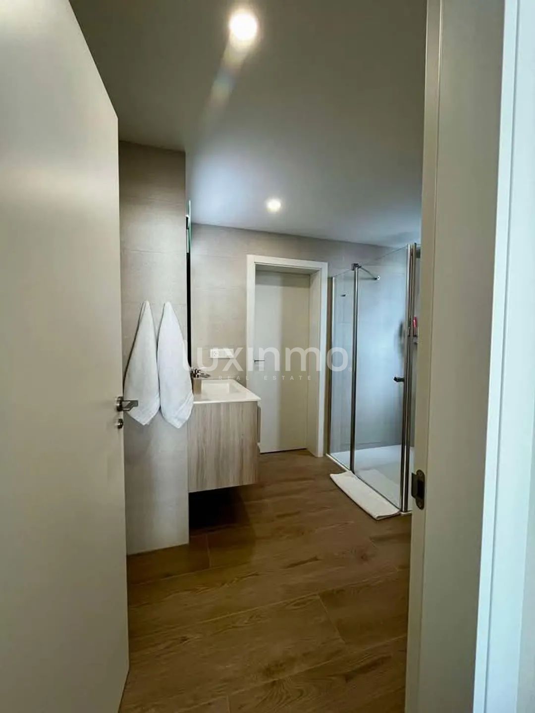 Luxury apartment in torre sakura Benidorm — photo 20