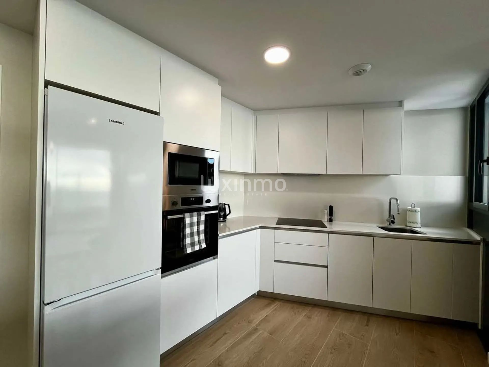 Luxury apartment in torre sakura Benidorm — photo 11