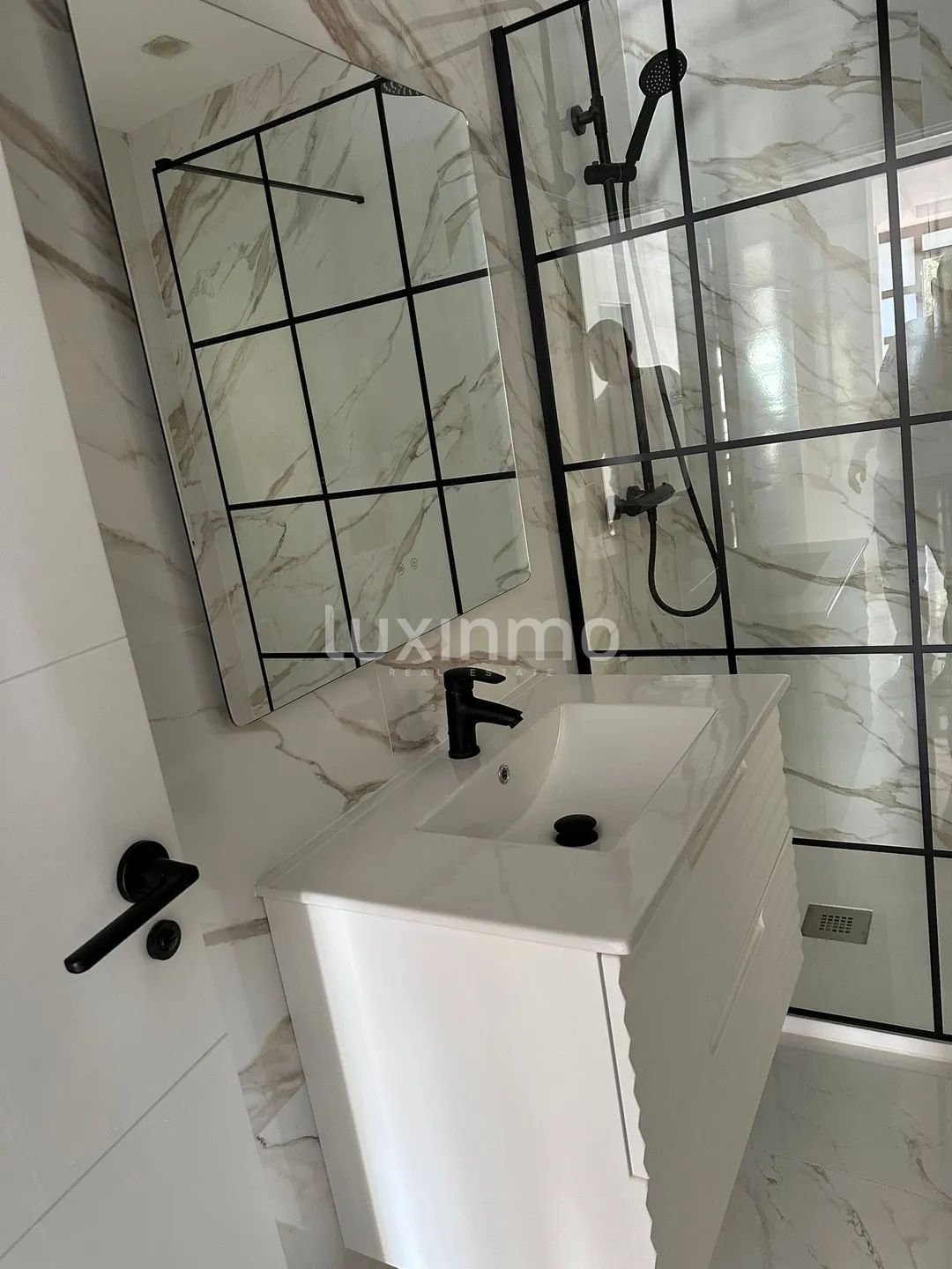 Villa contemporaine de 4 chambres à Portichol — photo 19
