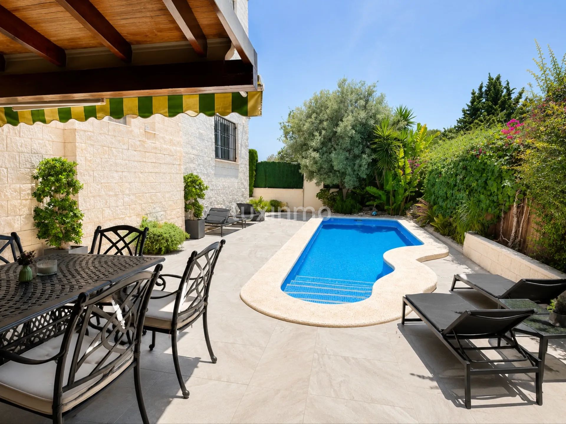 Moderno chalet pareado con piscina privada en La Nucía — photo 20